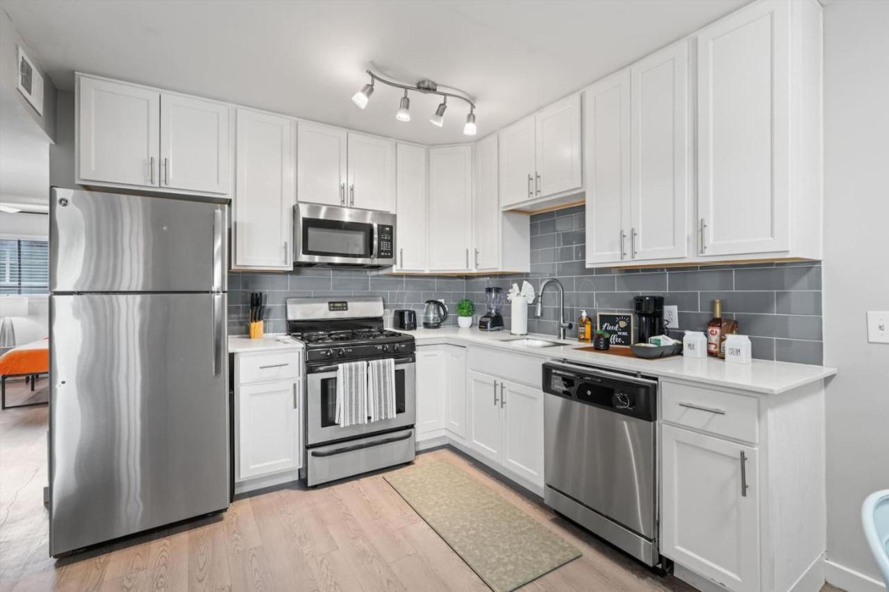 Apartment Mins 2 Dwntown - Private Retreat - Cove *