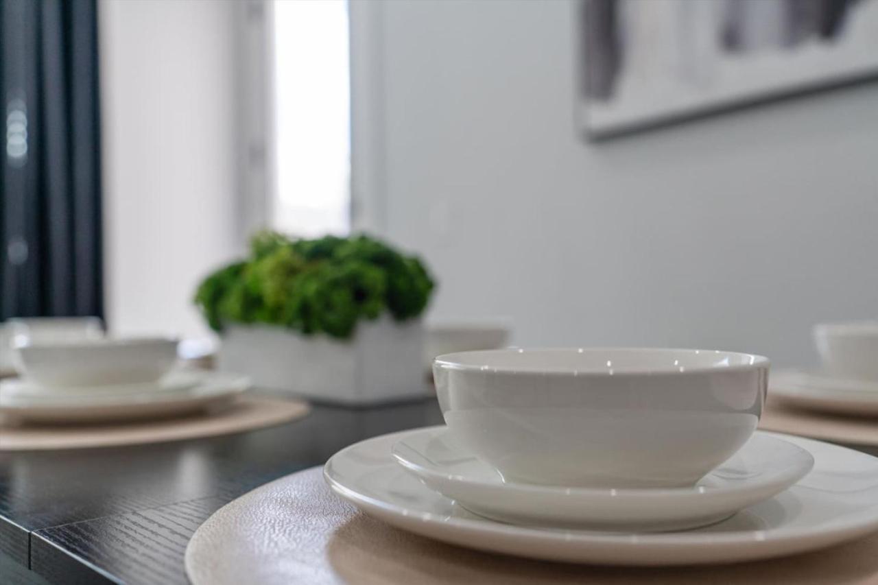 Luxurious - Downtown Access - Spacious