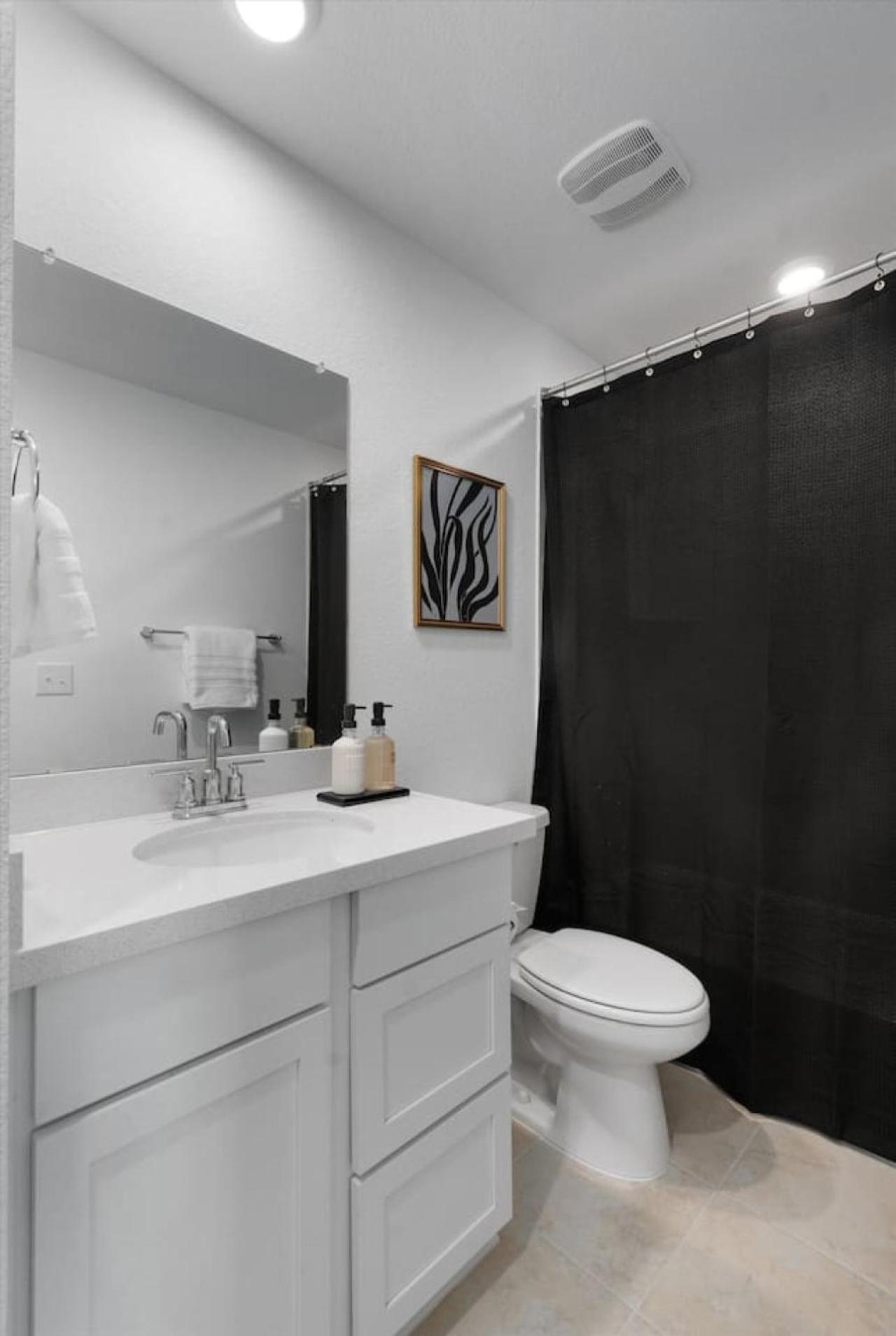 Holiday home Lux Cozy L Se Near F1-cota-abia-tesla Austin