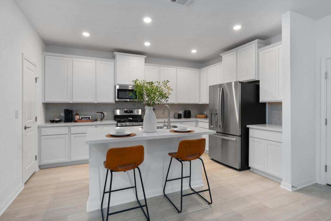 Lux Cozy L Se Near F1-cota-abia-tesla Holiday home