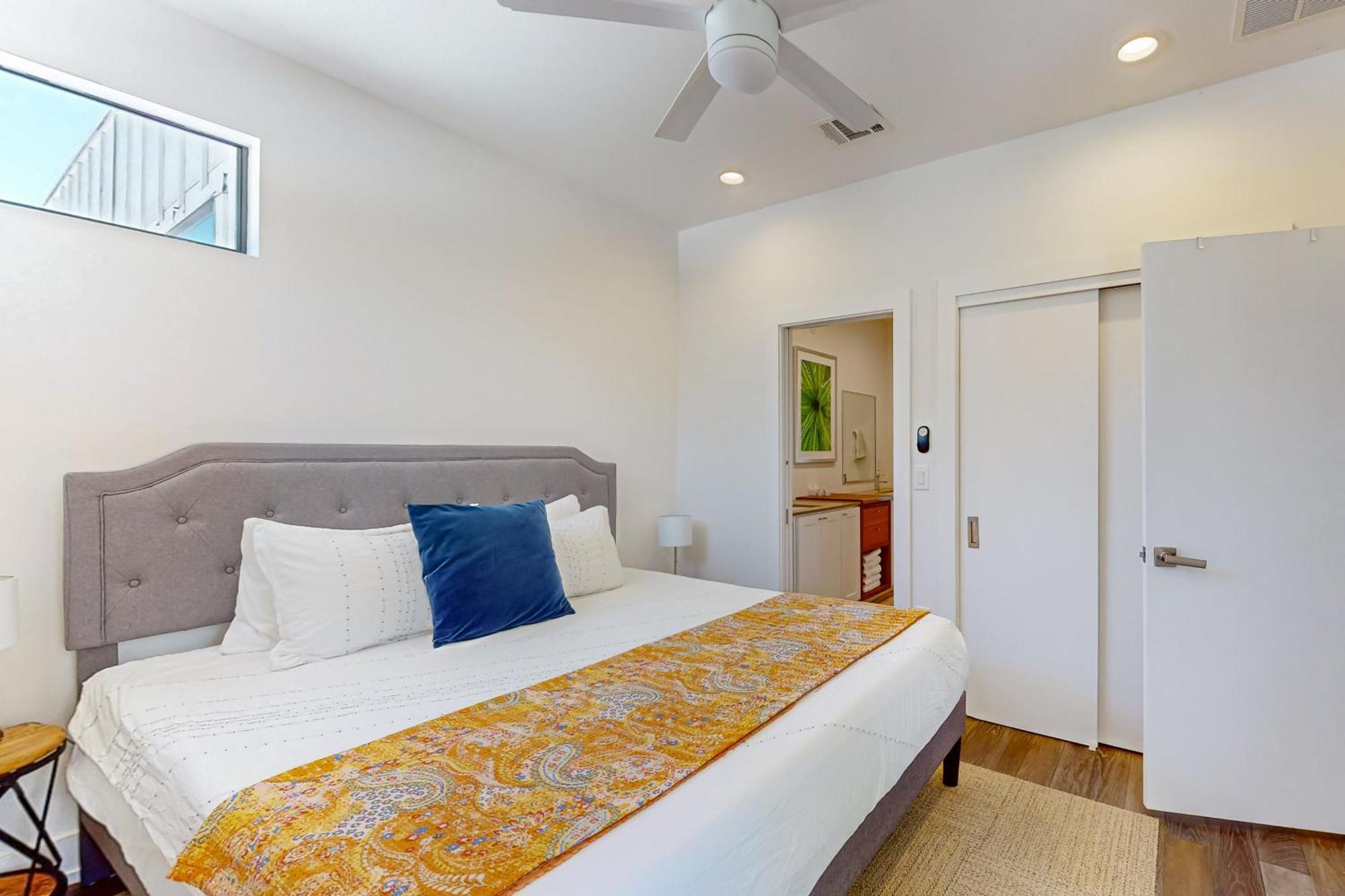 Yellow Tulip Holiday home
