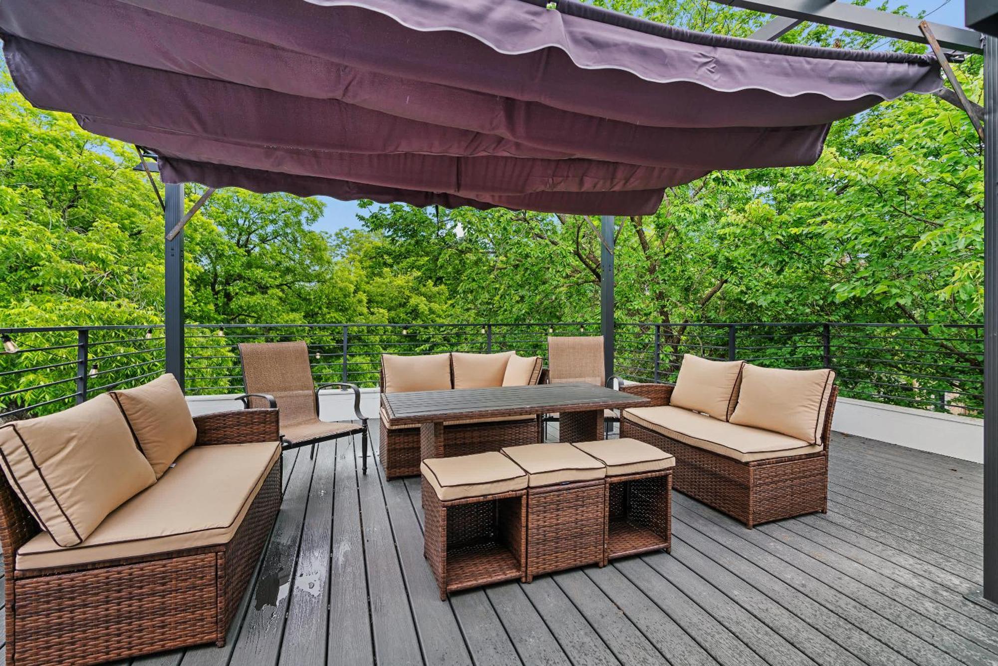 Upstay - Entire 2-home Duplex - Sleeps 37 *