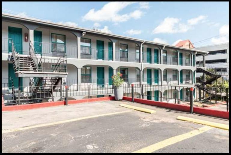 9 University-downtown Hotel