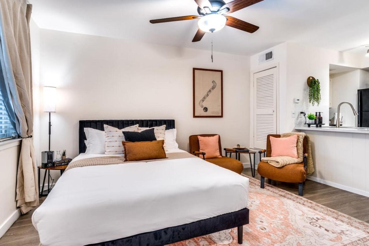 Apartment Stylish In Allandale 10 Mins To Downtown. *