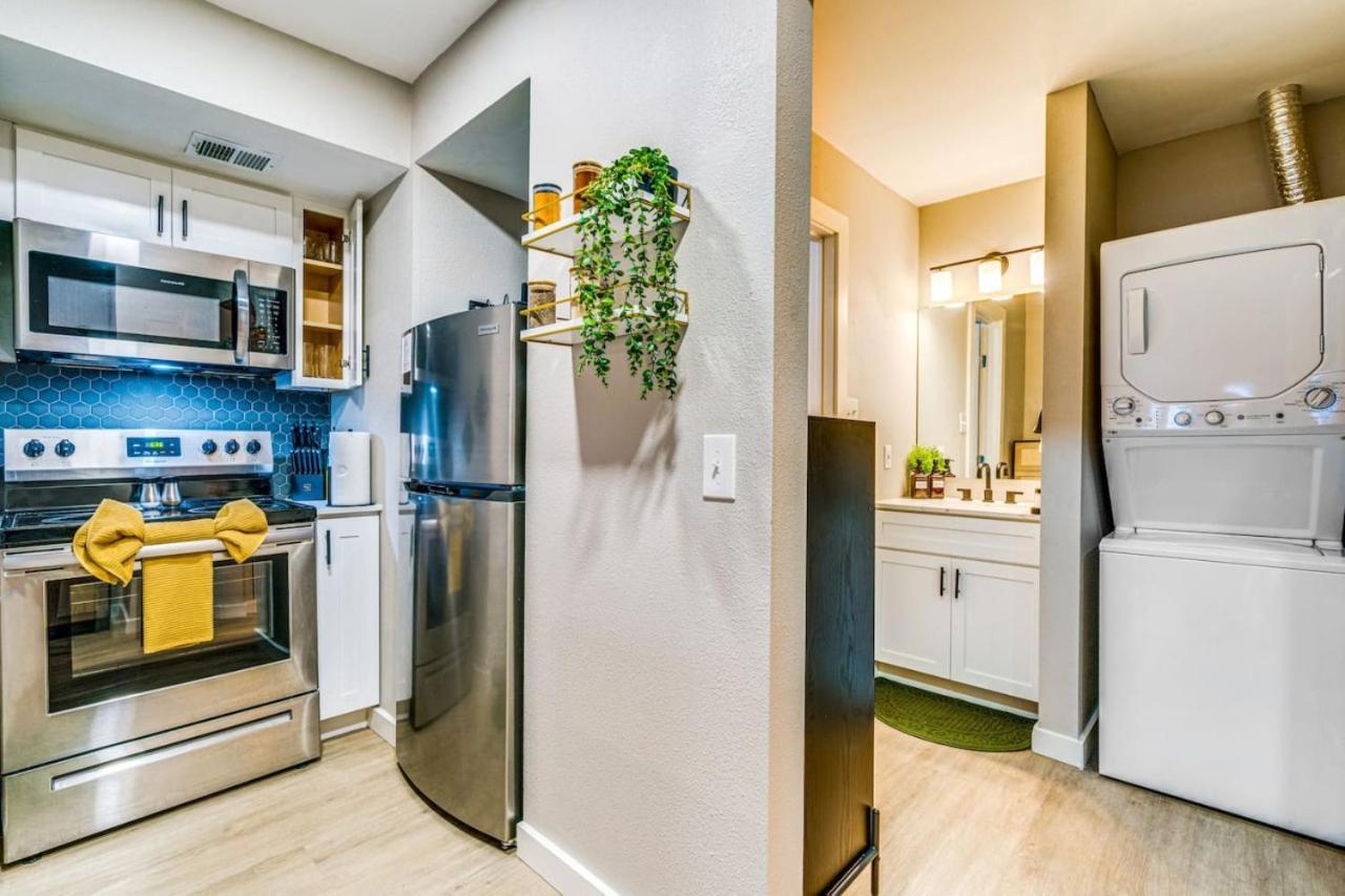 Exquisite Pet-friendly 10mins From Downtown Austin