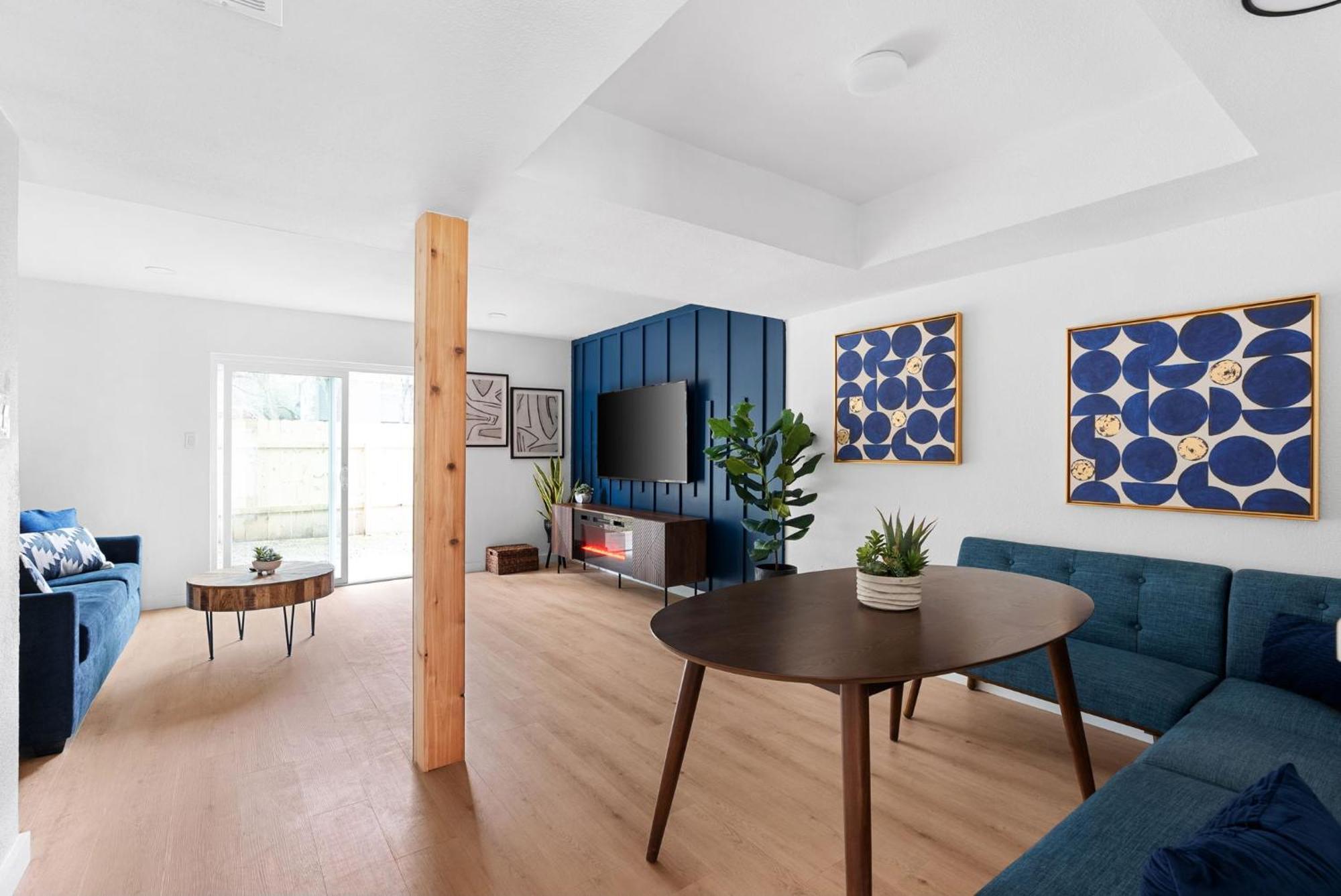 Apartment Work & Play - Soco, Downtown Austin