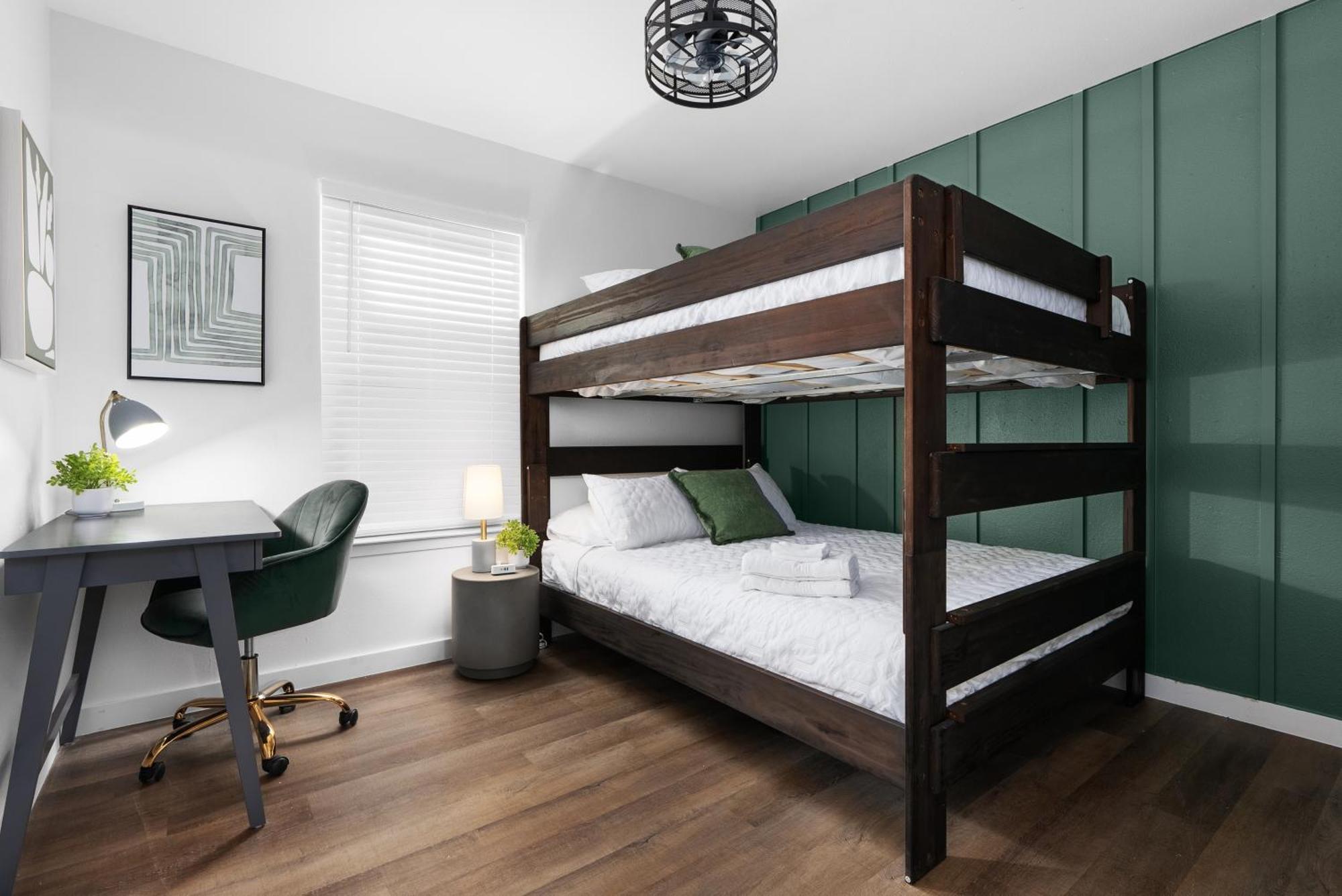 Modern 4br Perfect For Large Groups & Events Apartment Austin