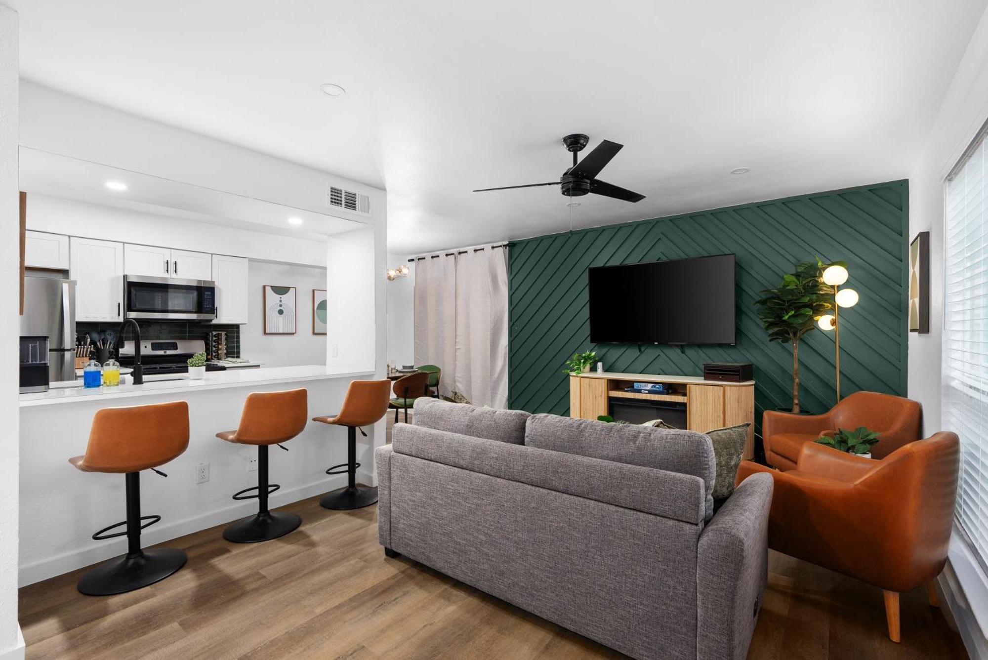 Modern 4br Perfect For Large Groups & Events Apartment