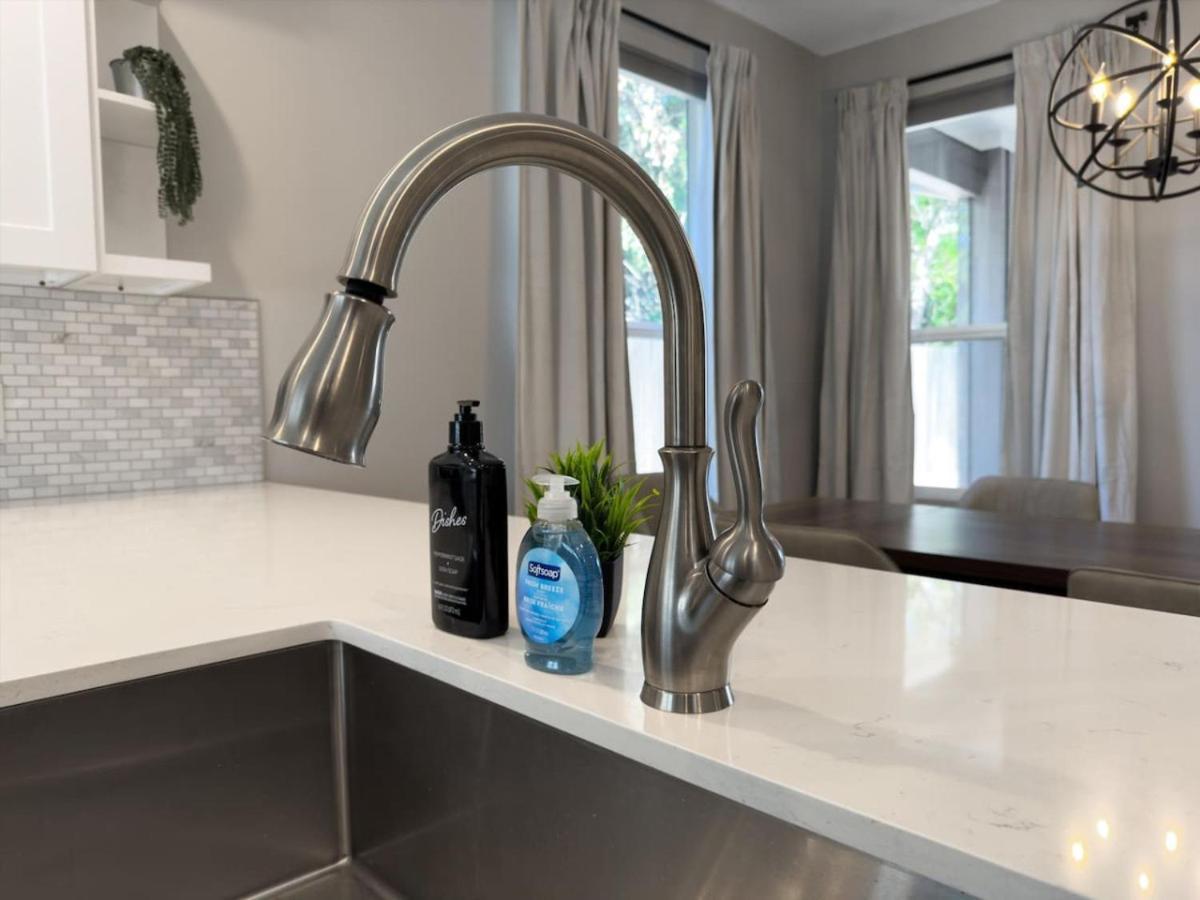 Holiday home Mins To Acl - Downtown - Formula 1 *