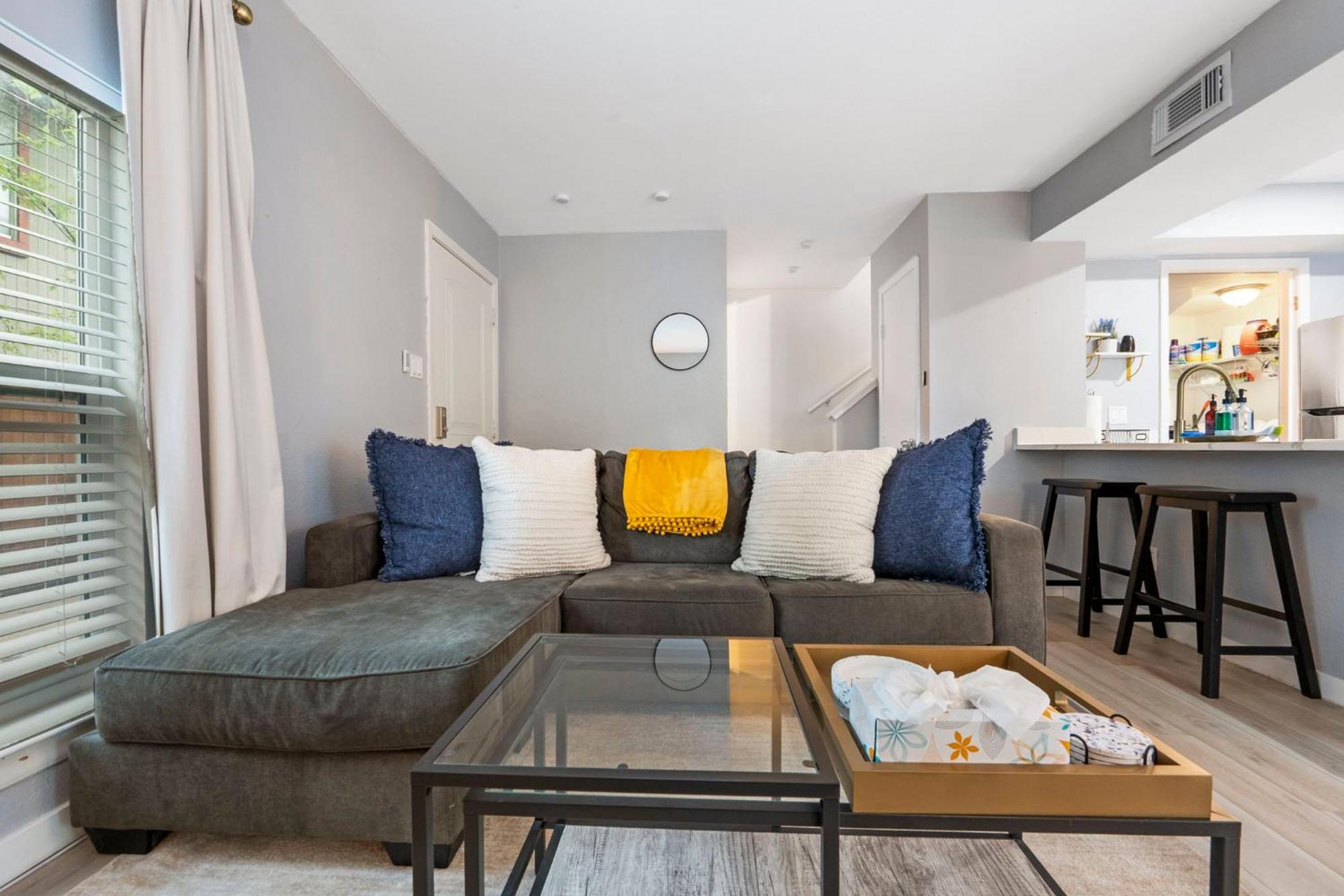 Apartment Charming South Lamar Hideaway - Near Zilker & Soco Austin