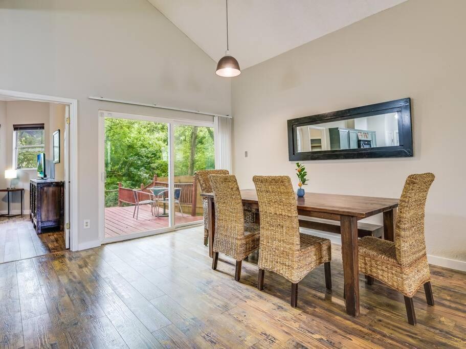 Cosy And Open With Loft On Greenbelt Holiday home *