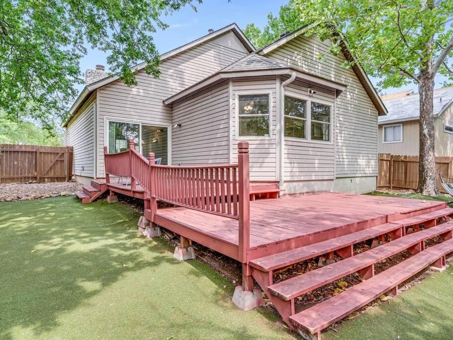 Cosy And Open With Loft On Greenbelt *