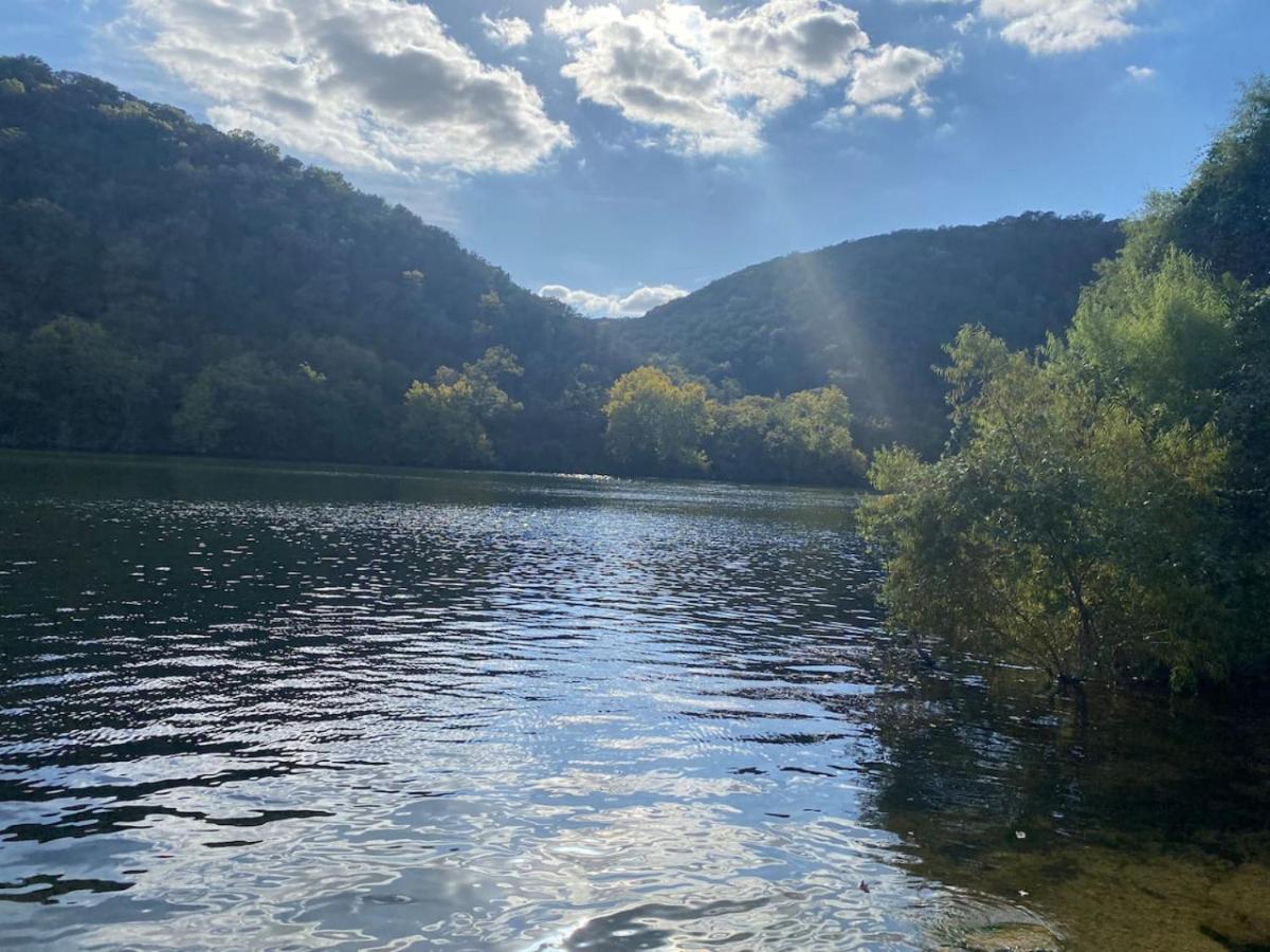 Holiday home Oasis Escape Walk To And Near Boat Launch Austin