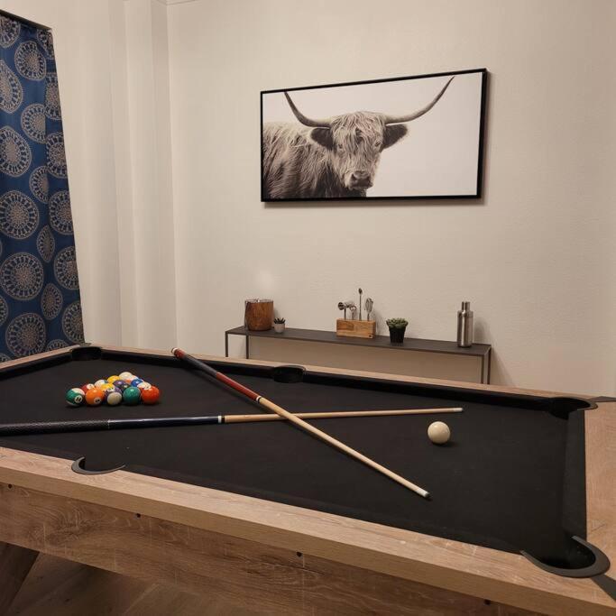 5bd 3 Ba Atx Pool Hot Tub Theater Arcade * Austin