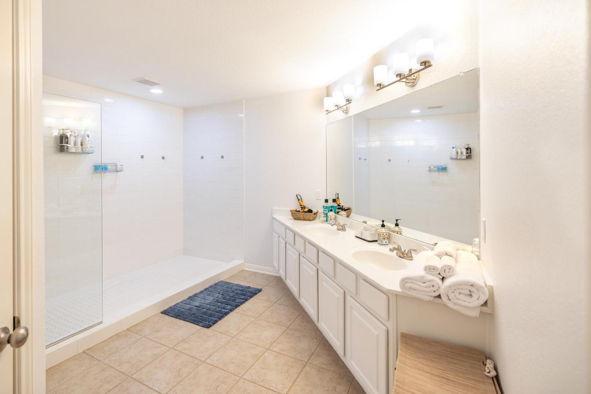 Spacious 4br Away From At Avery Ranch!