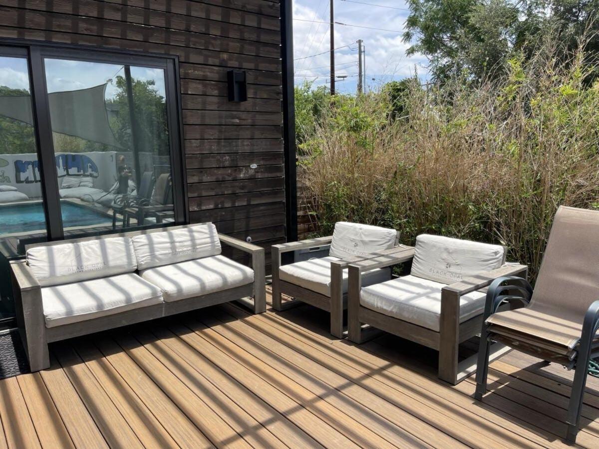 Modern 2-home Oasis W Pool & Hot Tub In Dt *