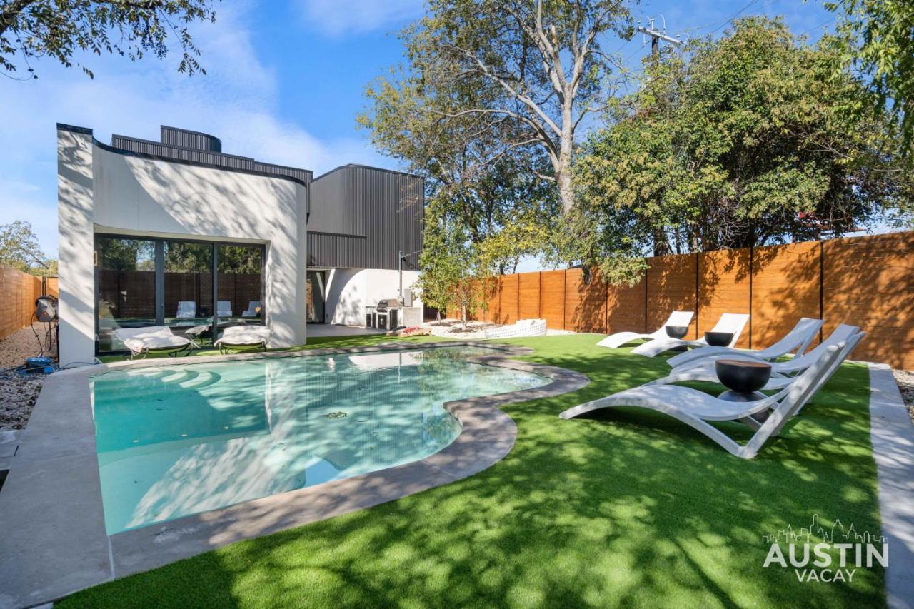 Dwelling Of Divine Duality Private Luxury Pool Austin