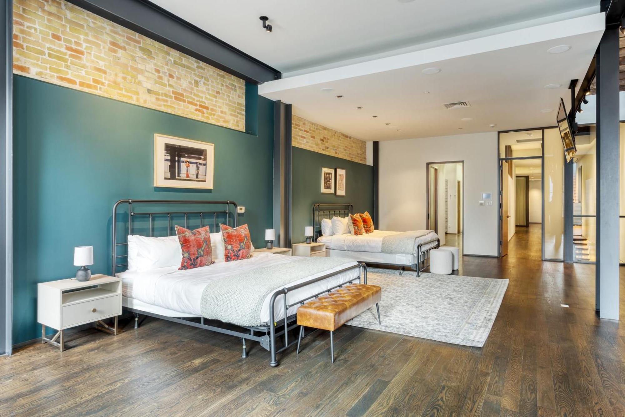 Paramount Place By Avantstay 4 Story In Heart Of W Movie Theatre * Austin