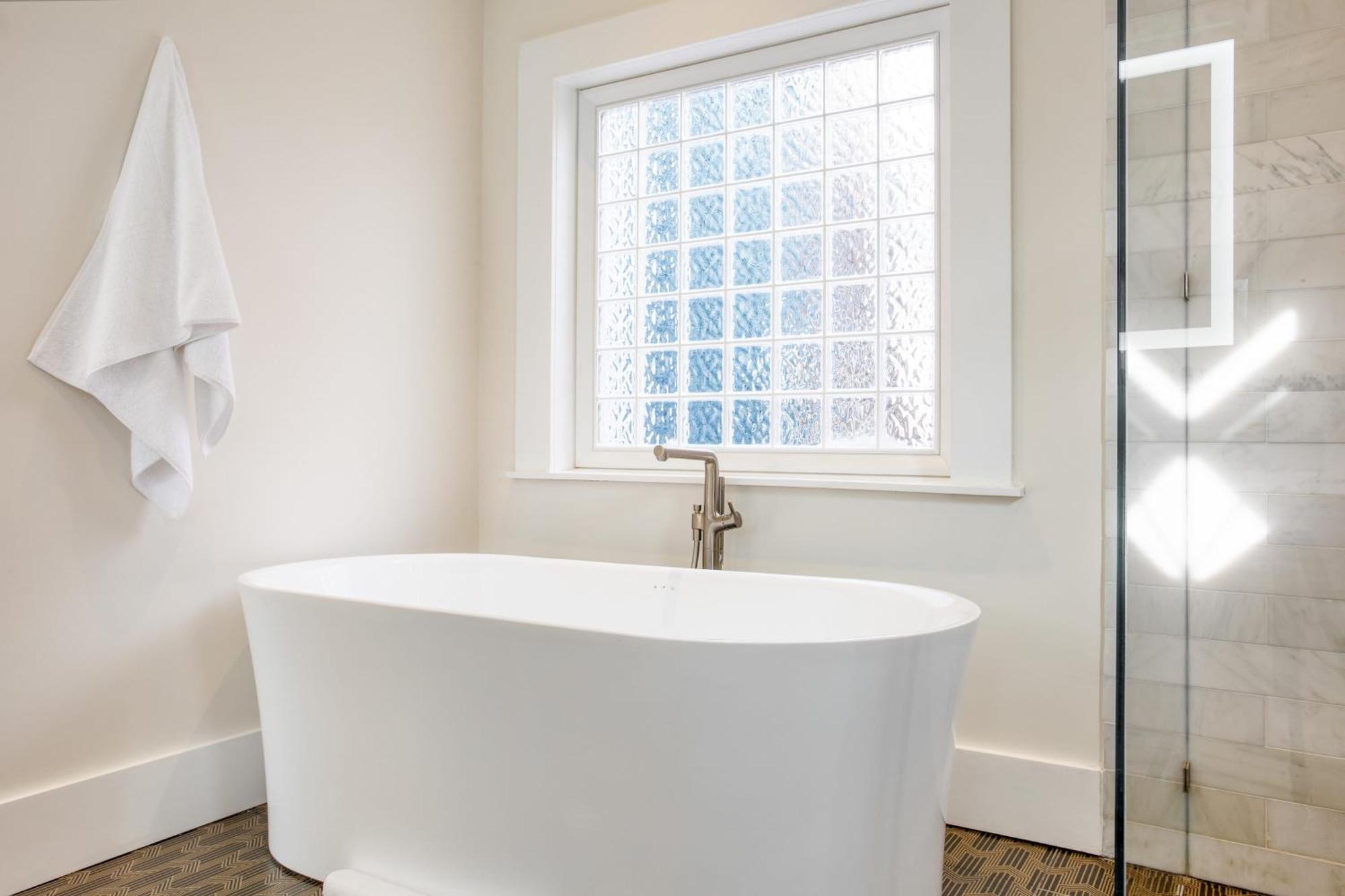 Holiday home Ramsey By Avantstay Modern Character In W Pool Austin