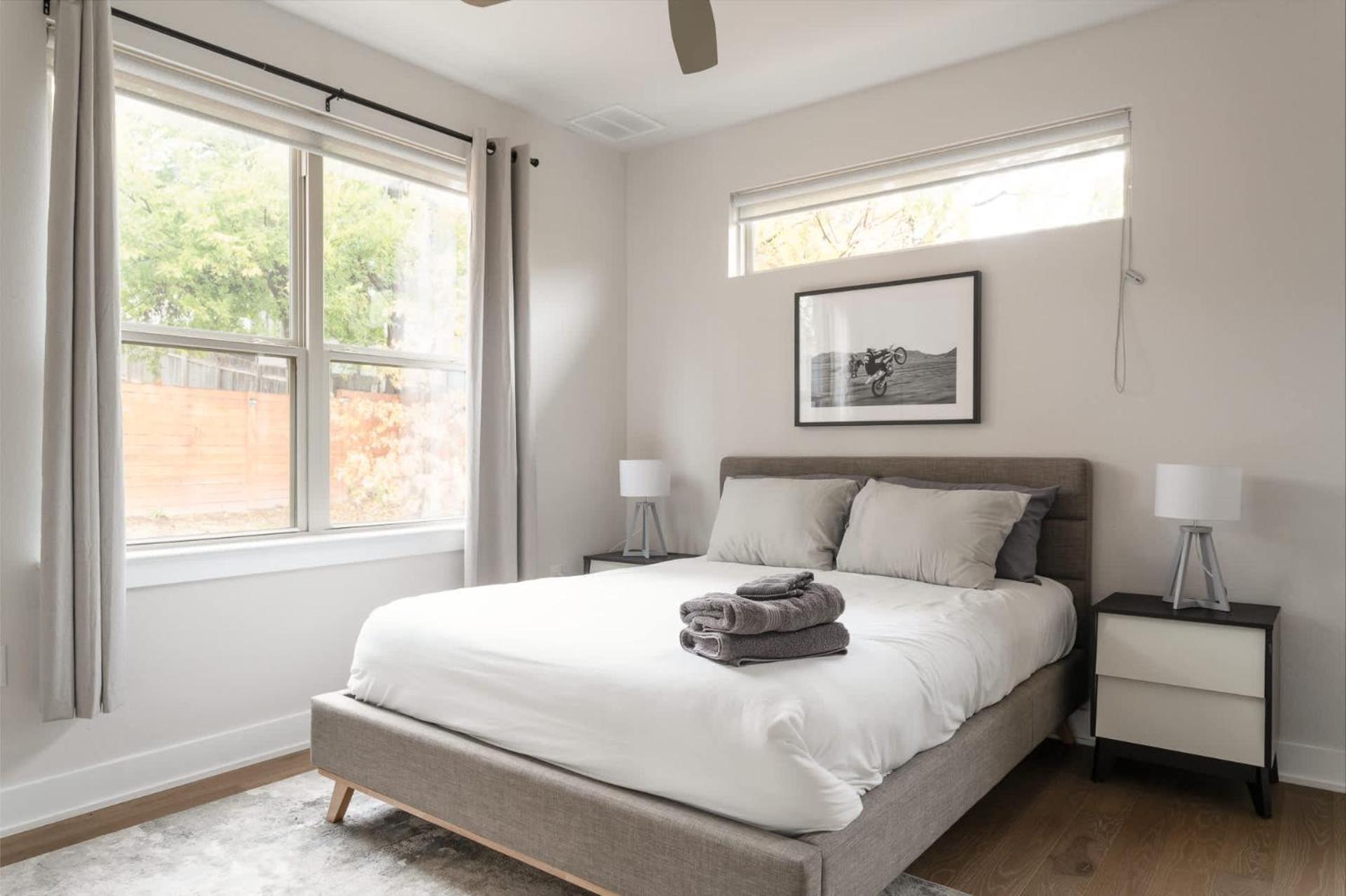 Holiday home Upstay - Eastside W Patio Bbq - Mins To Dt