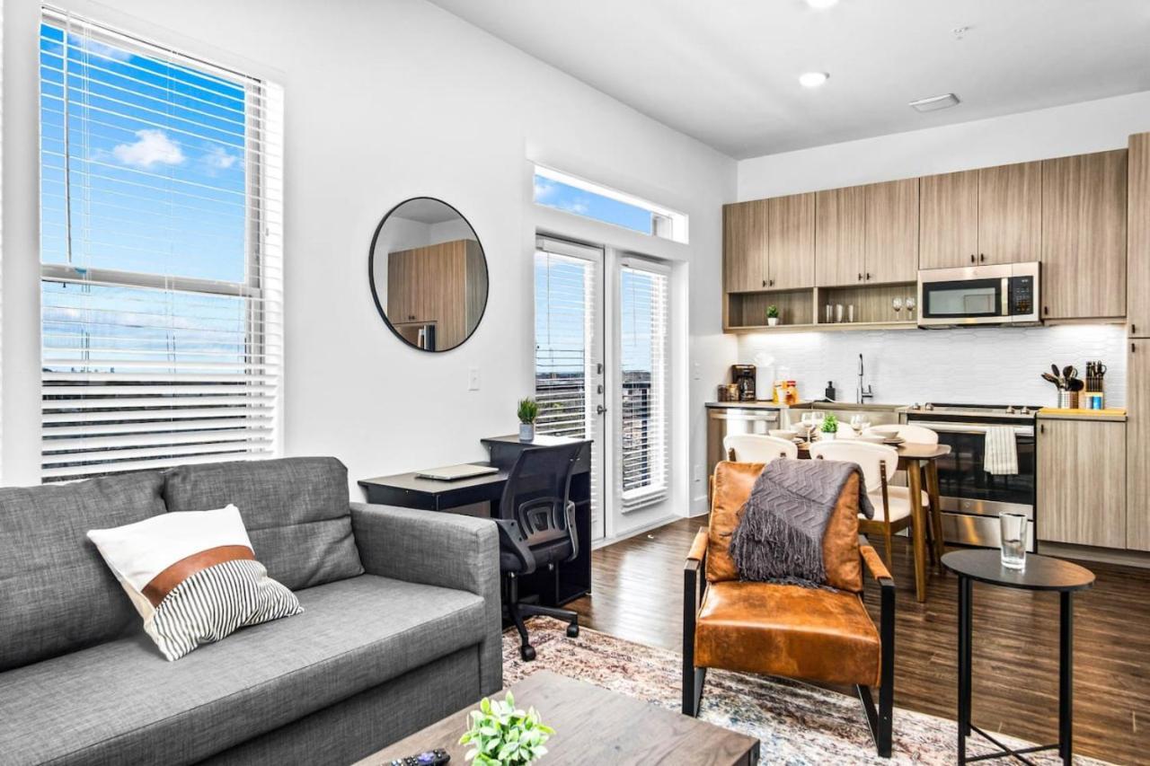 Luxurious New Unit 1bd1ba Pool Golf Sim