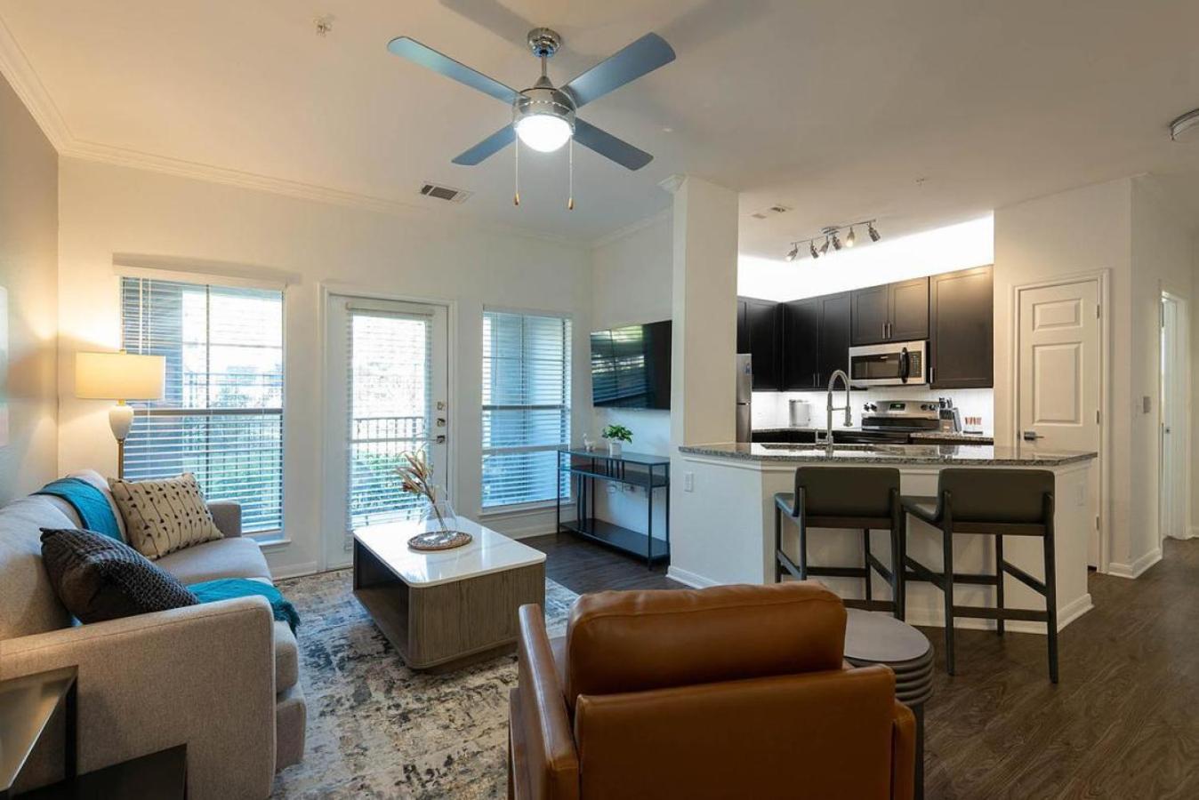 Apartment Landing At Bridge At Southpark Landing - 1 Bedroom In South Austin