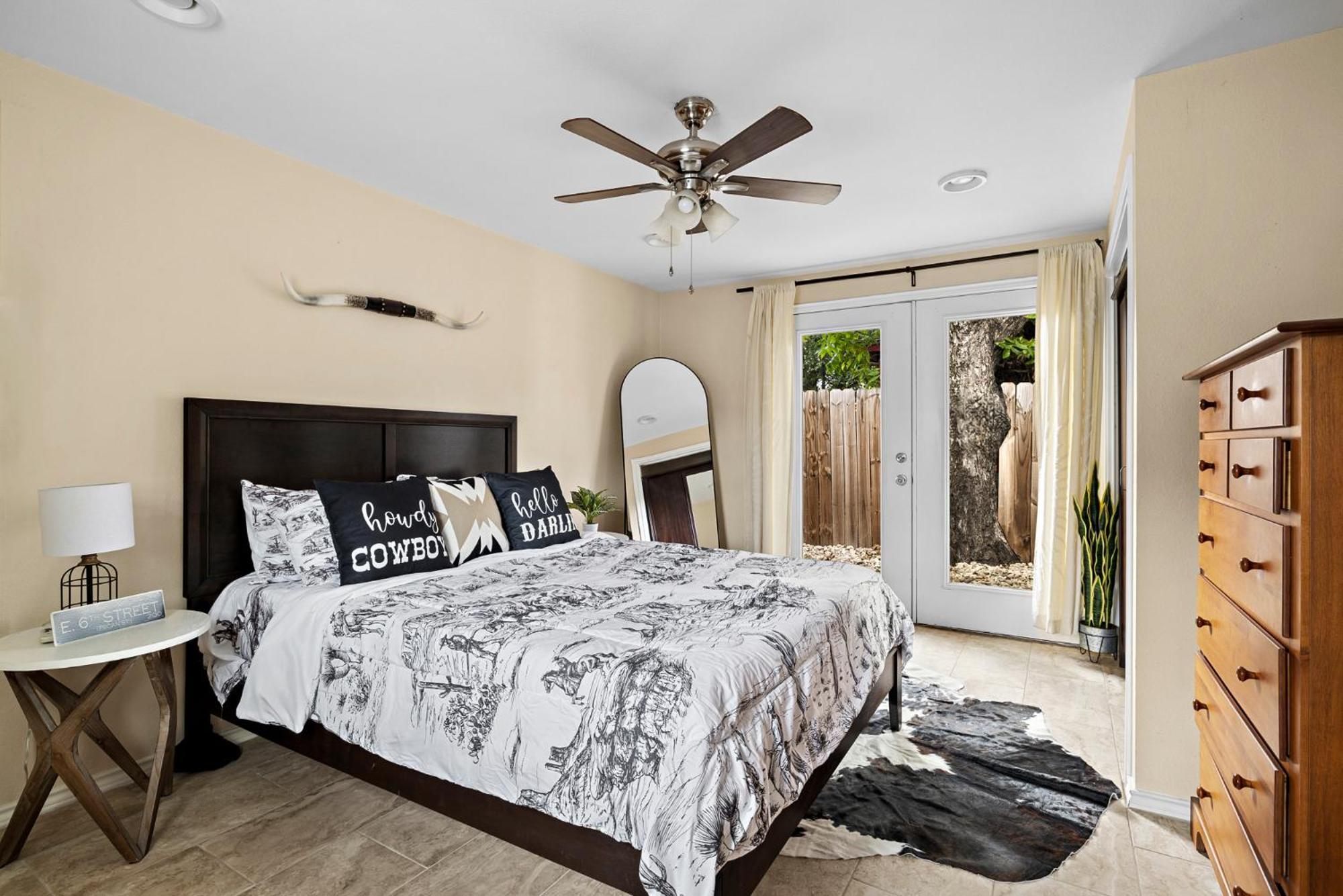Casa - Cozy East * Austin