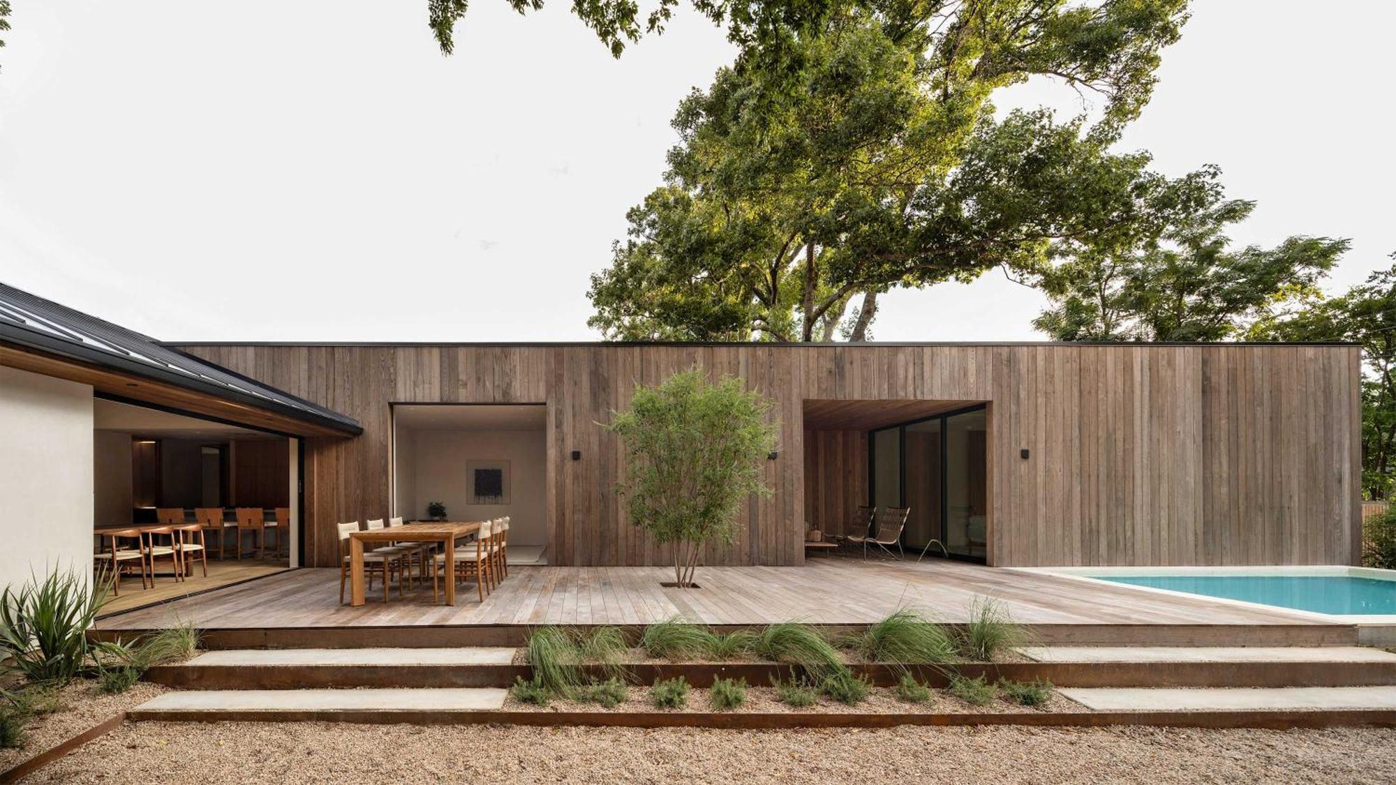 Luxe 4-bedroom Wellness Retreat With Pool Holiday home