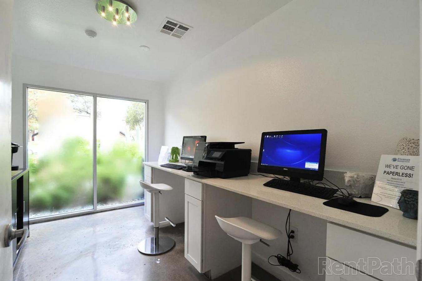 Apartment Landing At Muller Flats - 2 Bedrooms In Windsor Park *