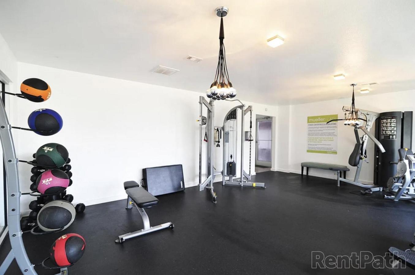 Landing At Muller Flats - 2 Bedrooms In Windsor Park *