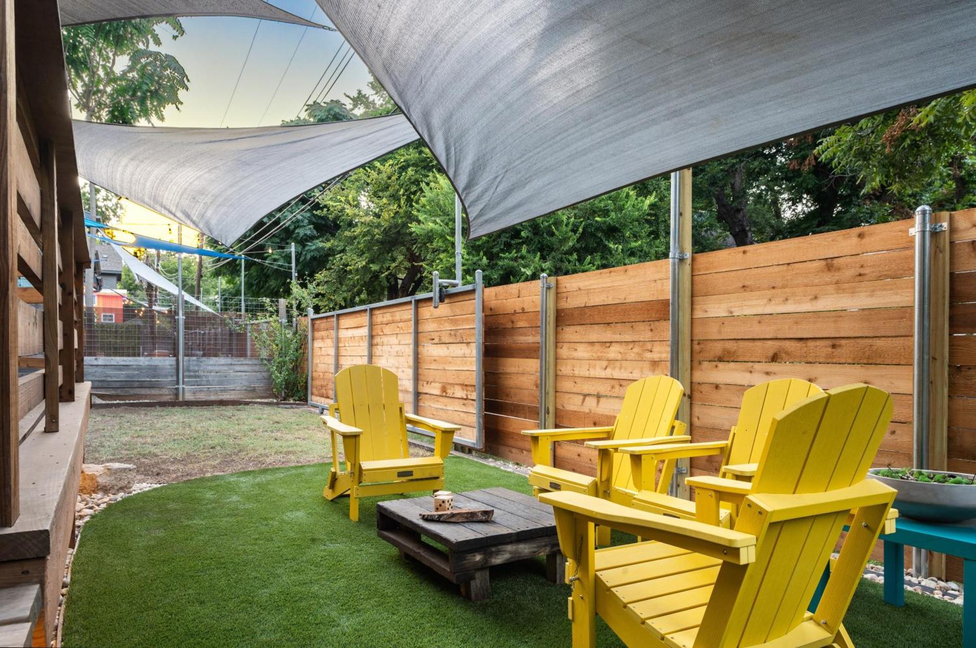 East W Bbq Firepit Fun Yard Holiday home Austin