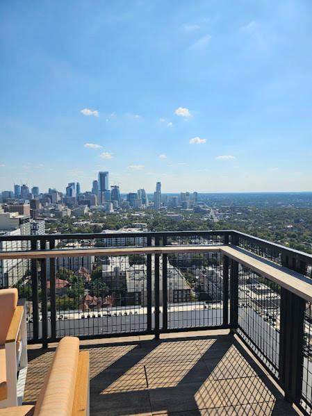 Apartment Ut Hook 'em Horns Skyloft *