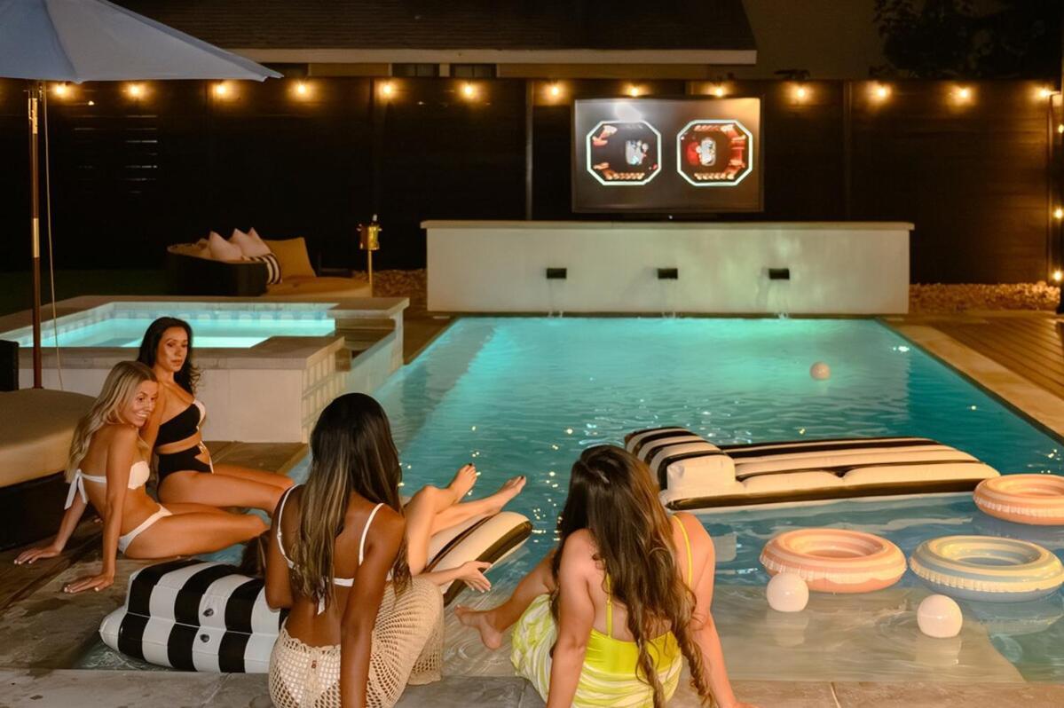 Villa Epic Experience! La Dolce Austin