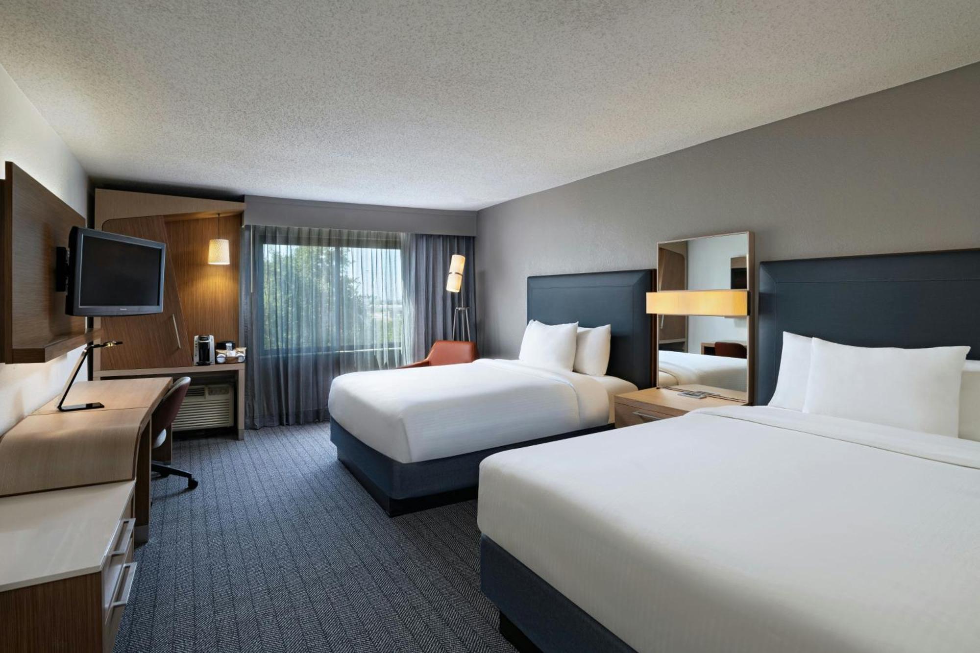 Courtyard By Marriott The Domain Area Austin
