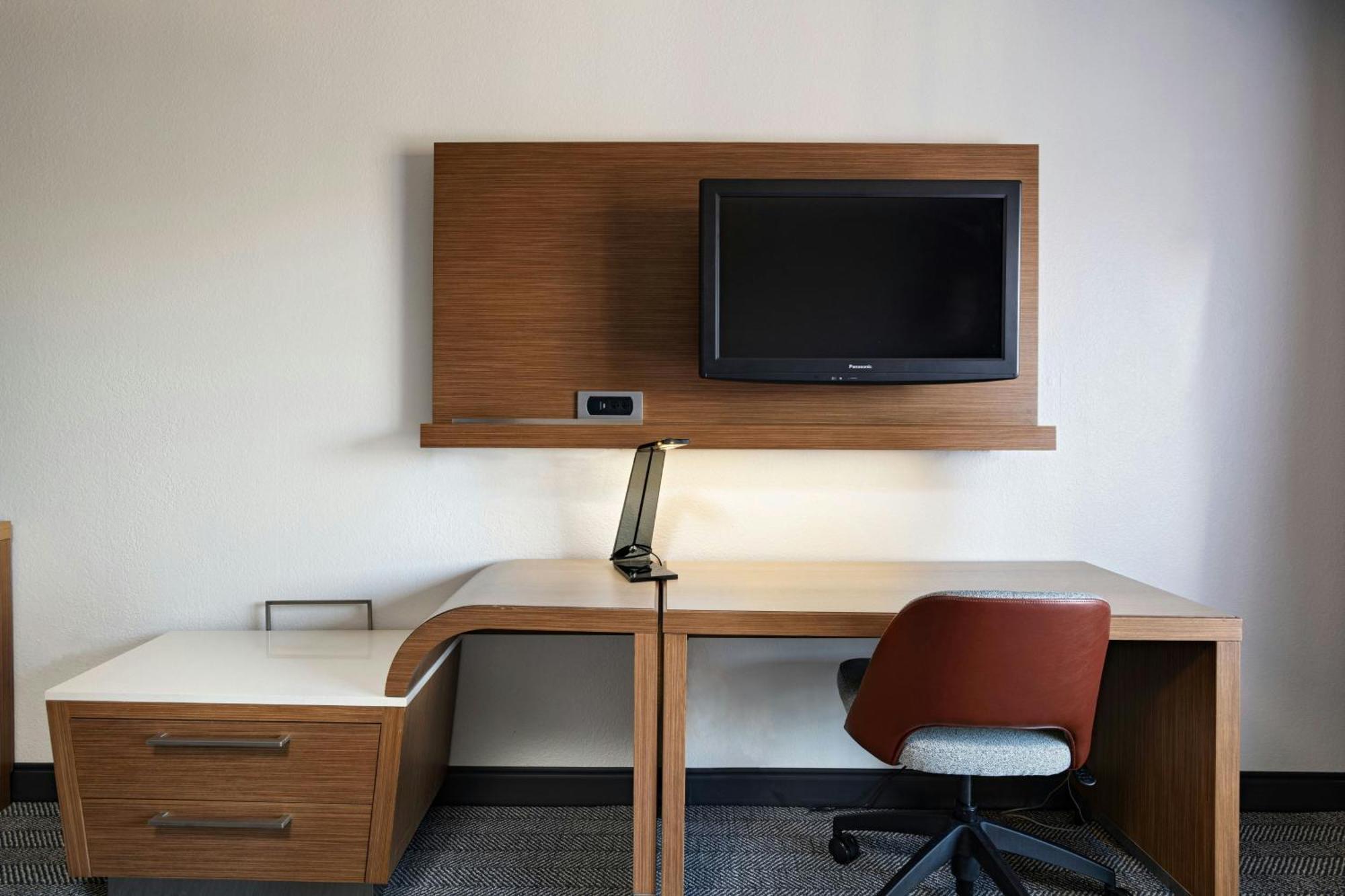 Courtyard By Marriott The Domain Area 3* Austin