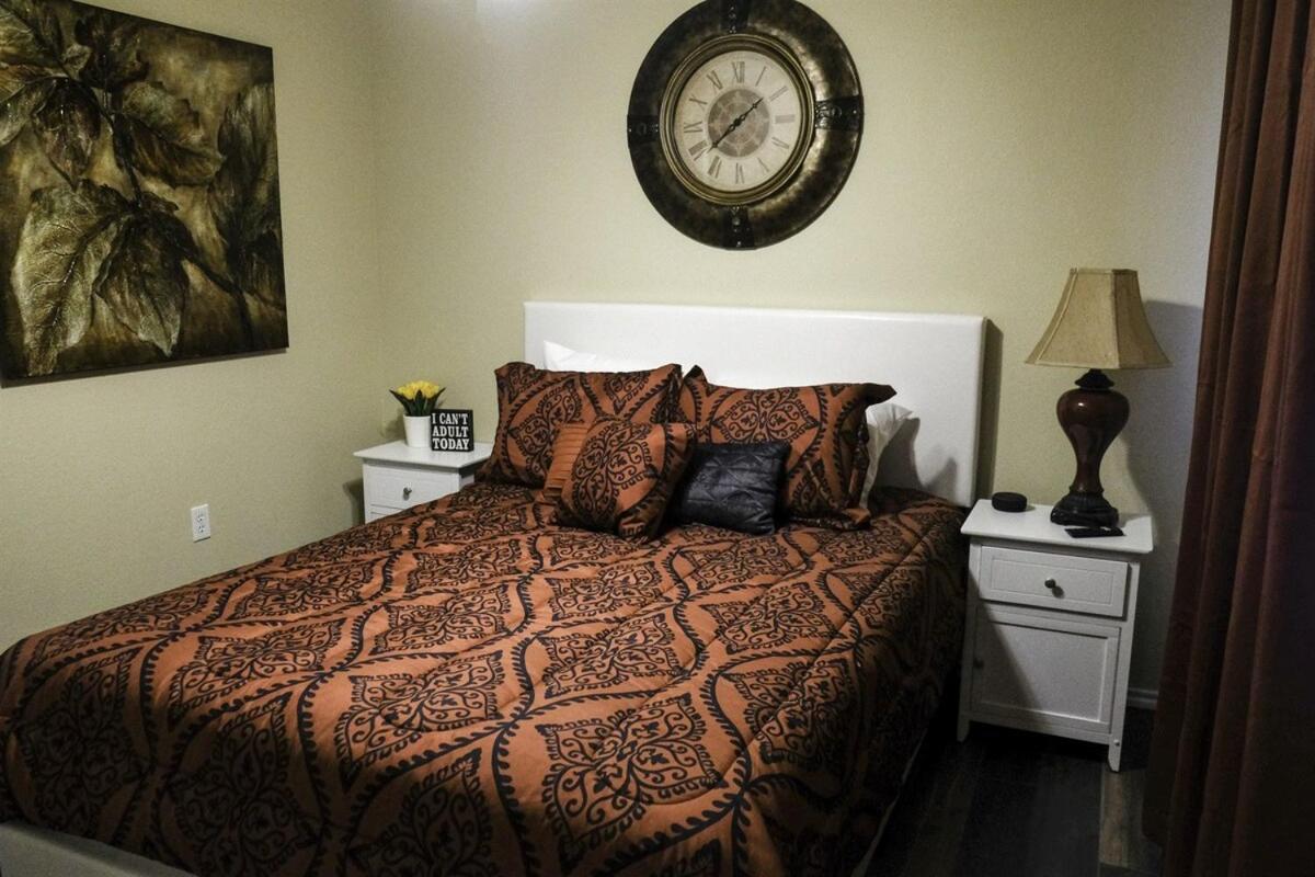 12 Beds I Pool I Golf I Grill I Large Groups Holiday home Austin