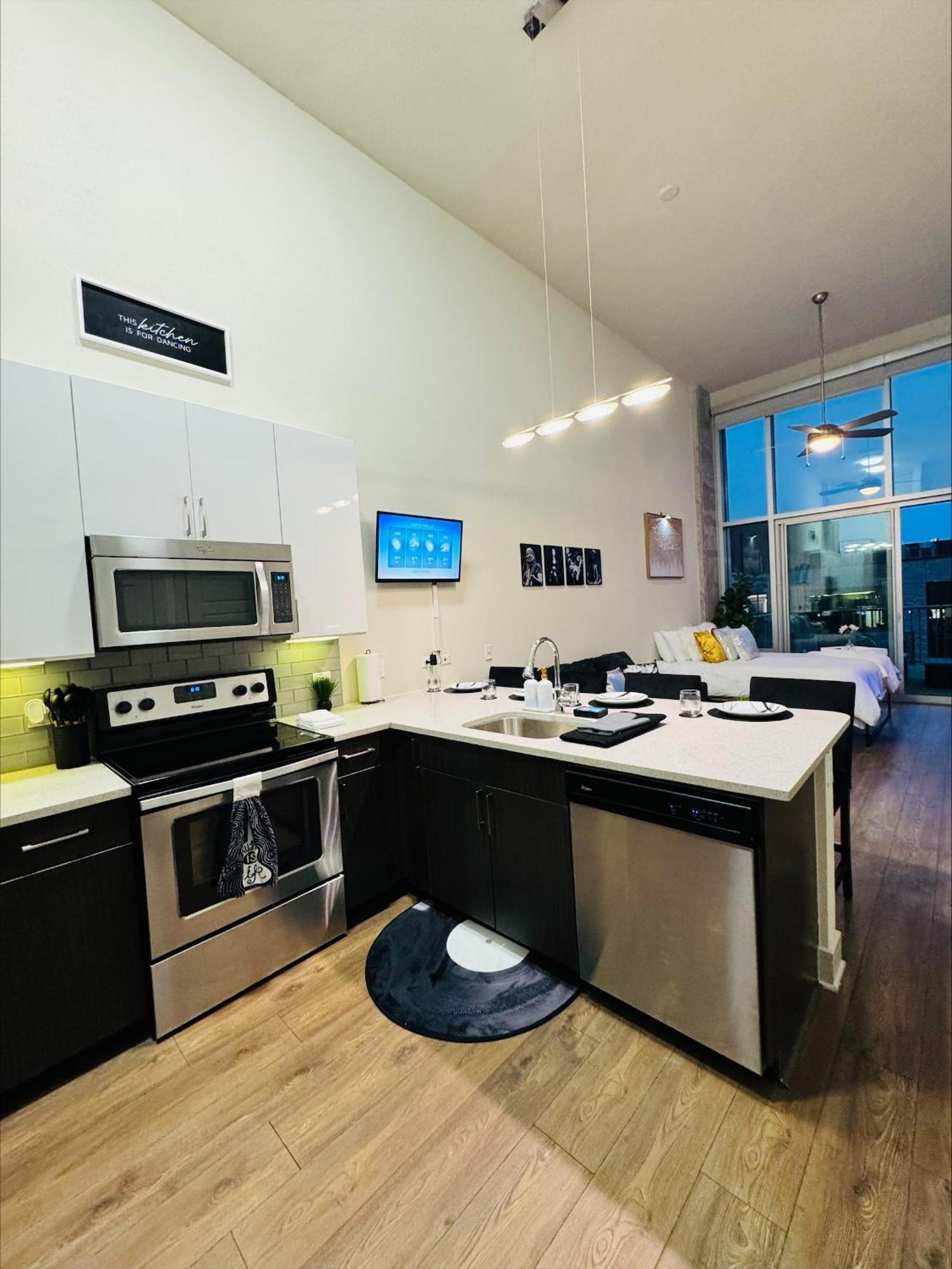 Music Penthouse