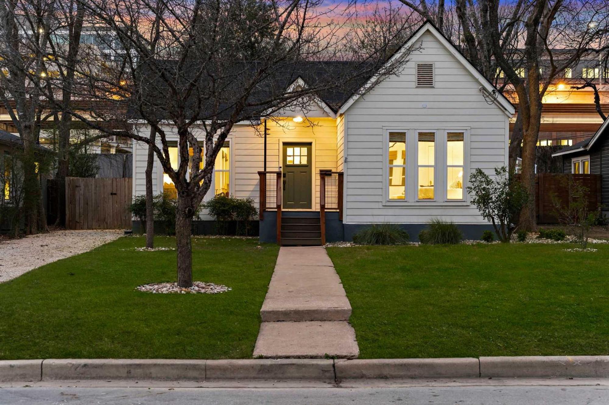 Charming Cherrywood - 2br - Firepit - Ut * Austin