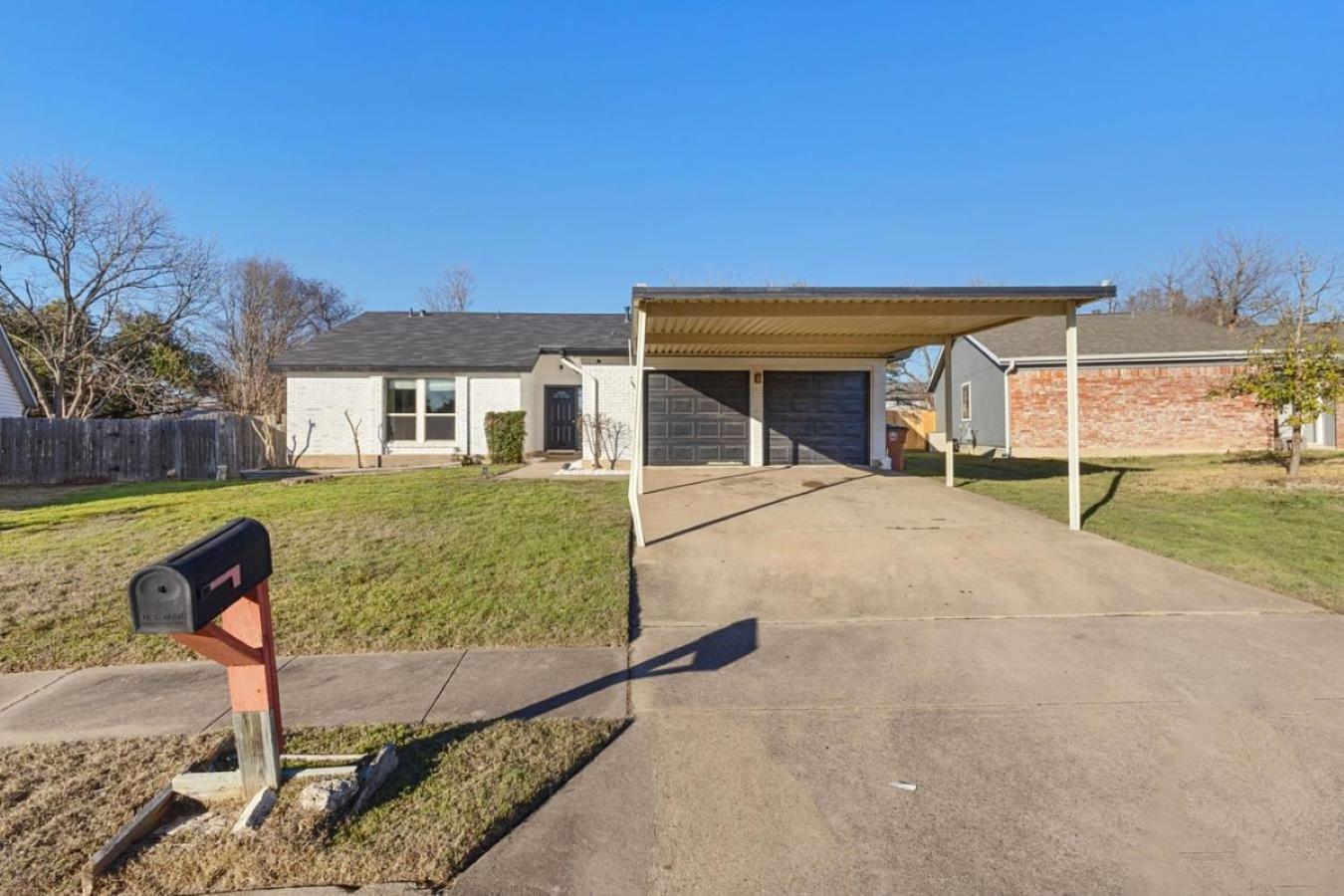 Holiday home Lux 3br Sleeps 10 Near Q2 With Fire Pit & Bbq Austin