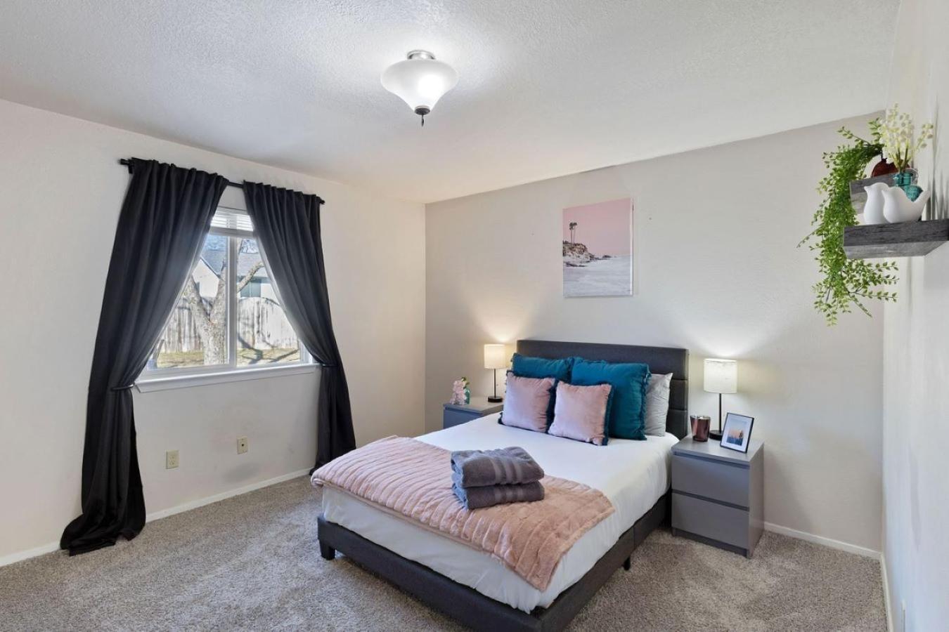 Lux 3br Sleeps 10 Near Q2 With Fire Pit & Bbq *
