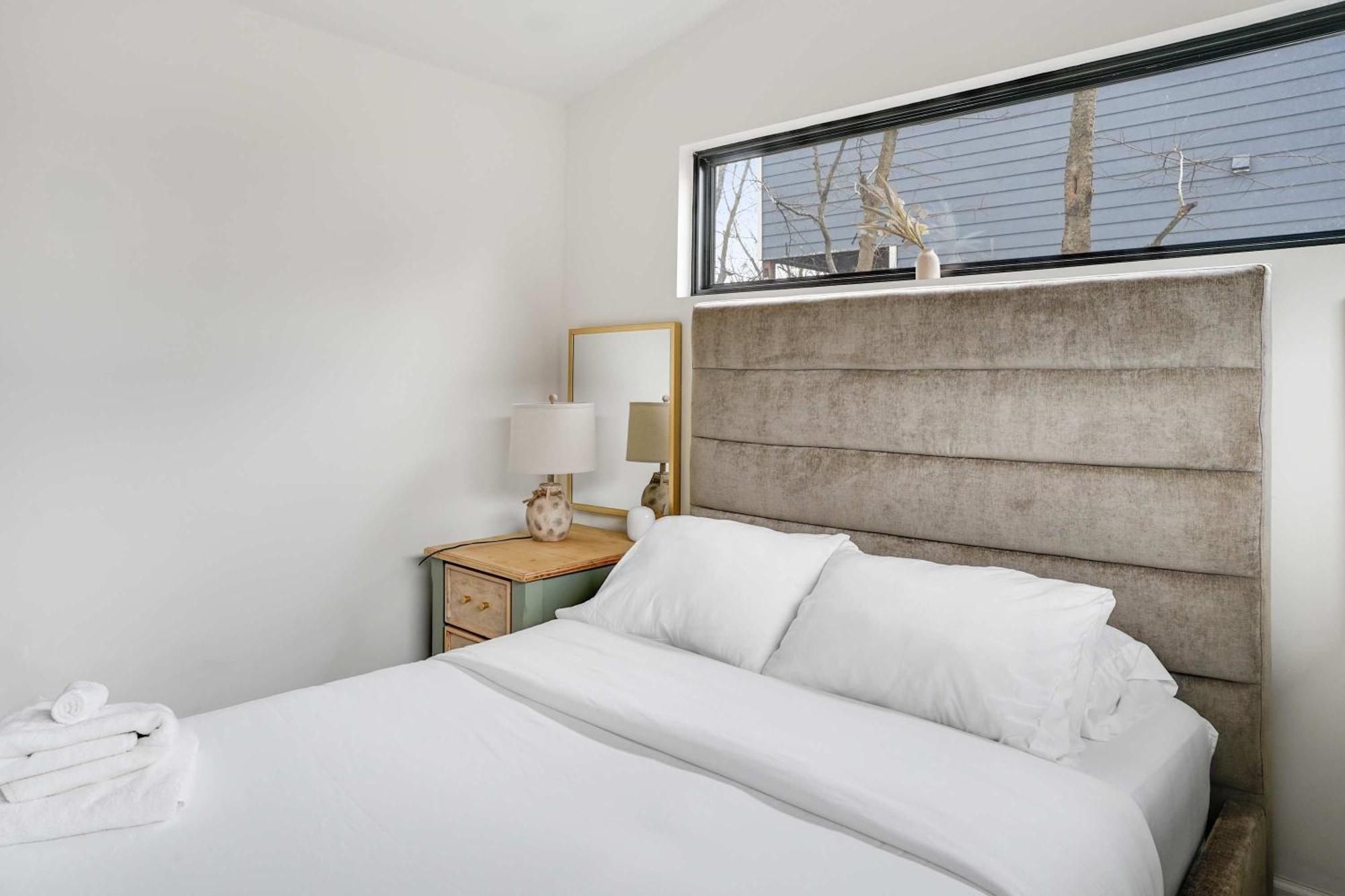 1br Retreat - Private Patio And Huge Soaking Tub * Austin