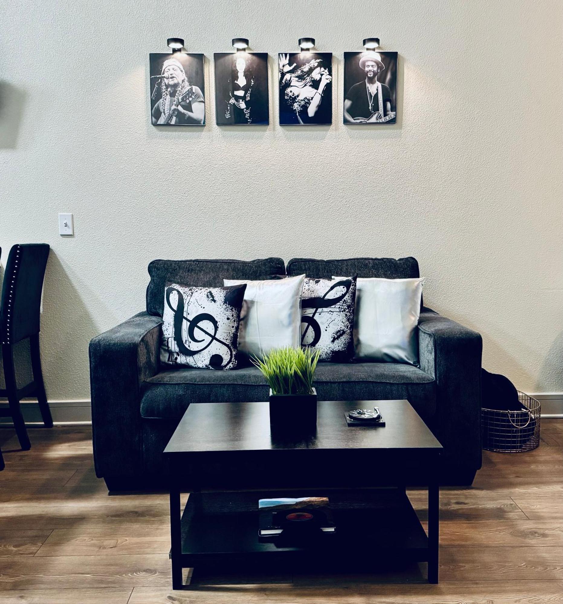 Music Penthouse Apartment Austin