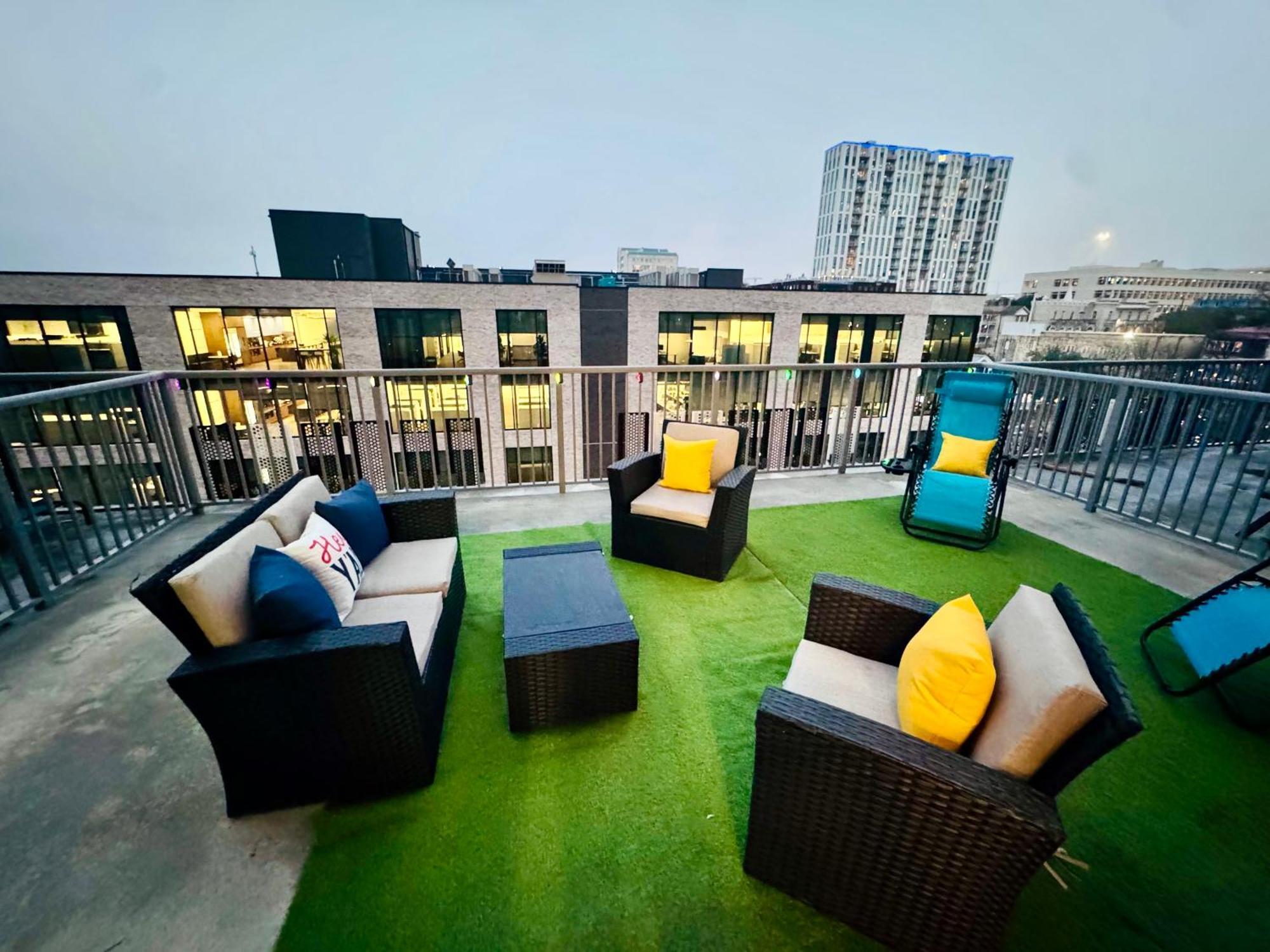 Music Penthouse Apartment