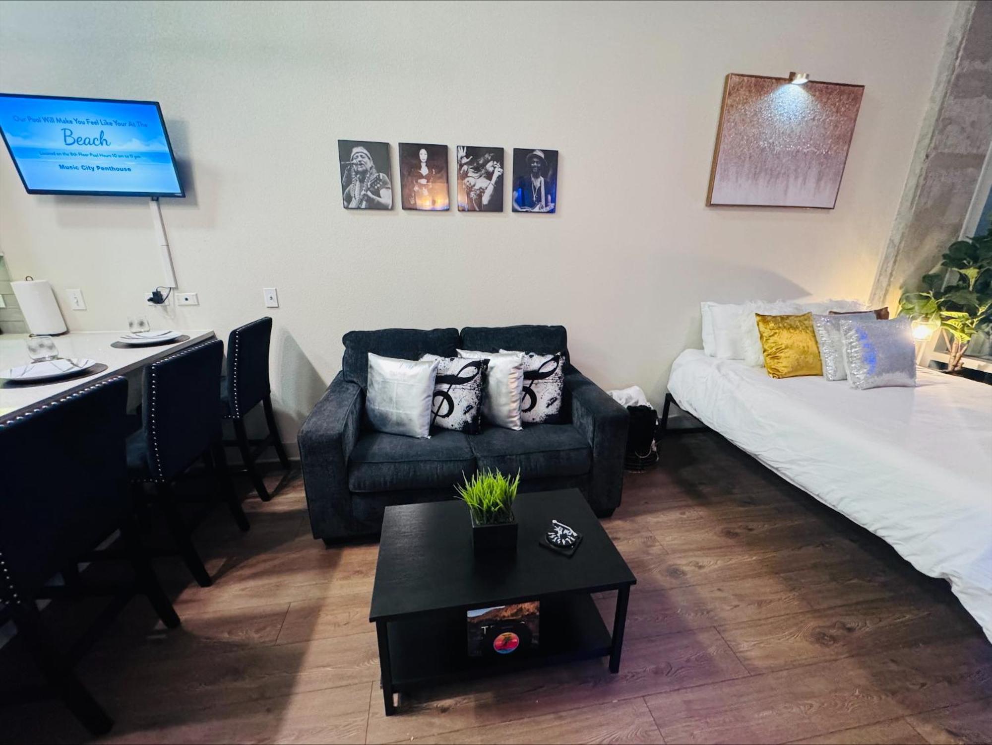 Music Penthouse
