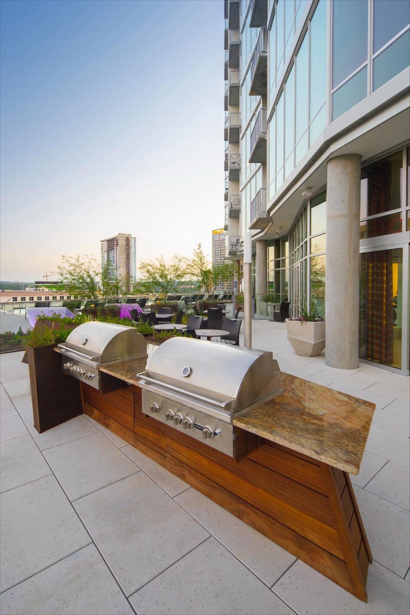 Music Penthouse Apartment *