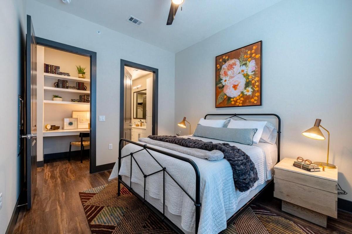 Apartment Stylish 2br With Pool, Gym & Views