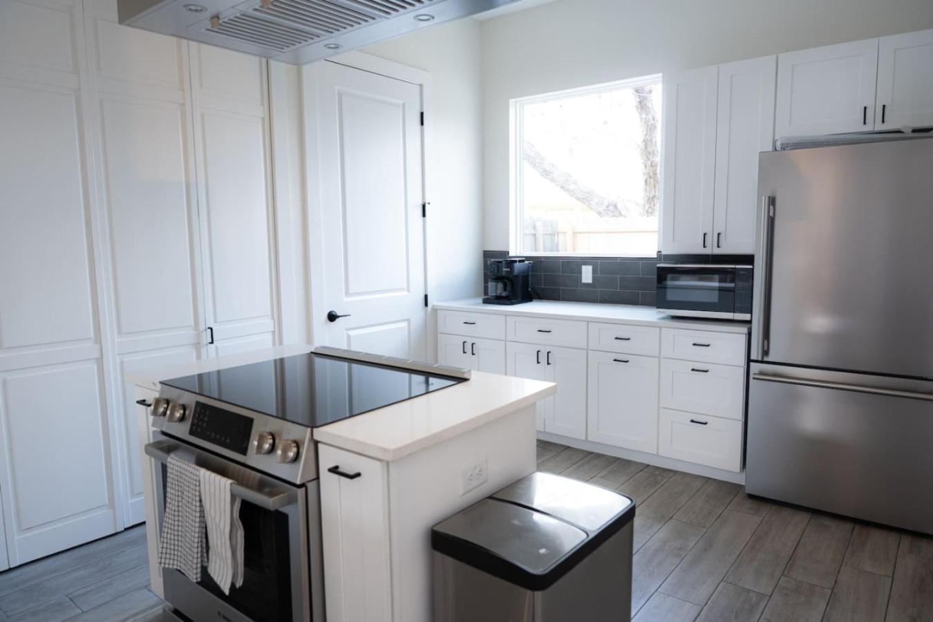 New Build Munson Retreat 3 King *