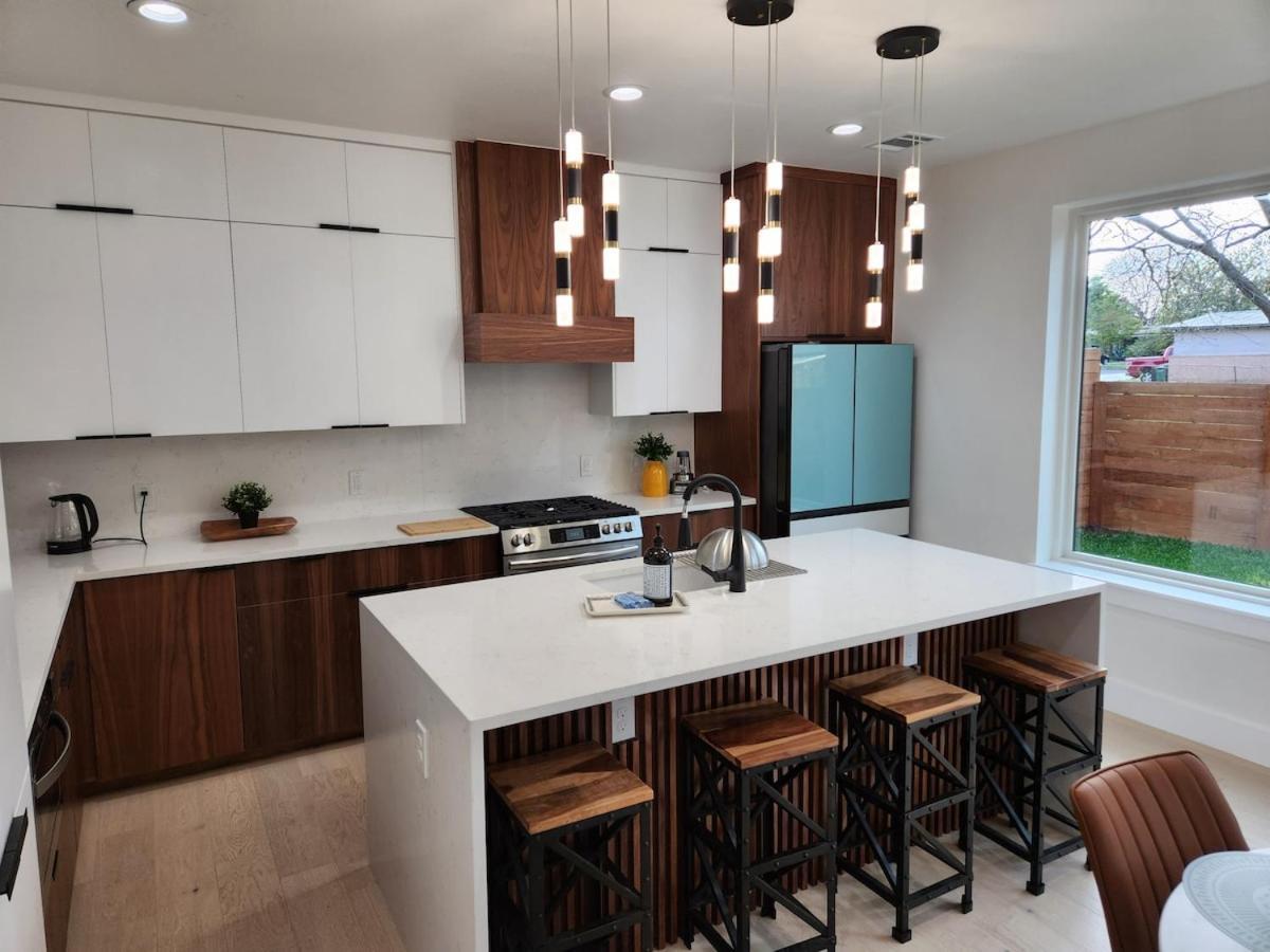 Beautiful And Modern * Austin