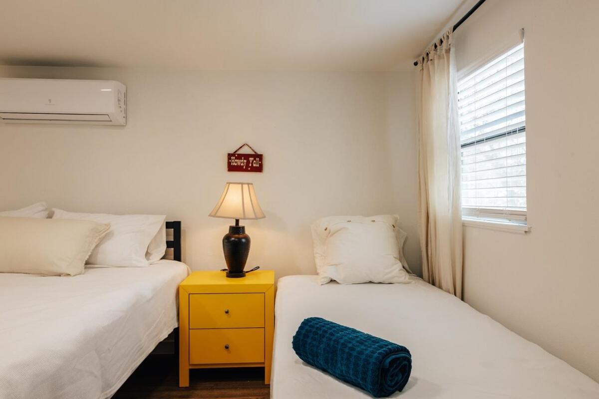 Newbuild 1br2bd1ba By Soco Eateries Big Fenceyard