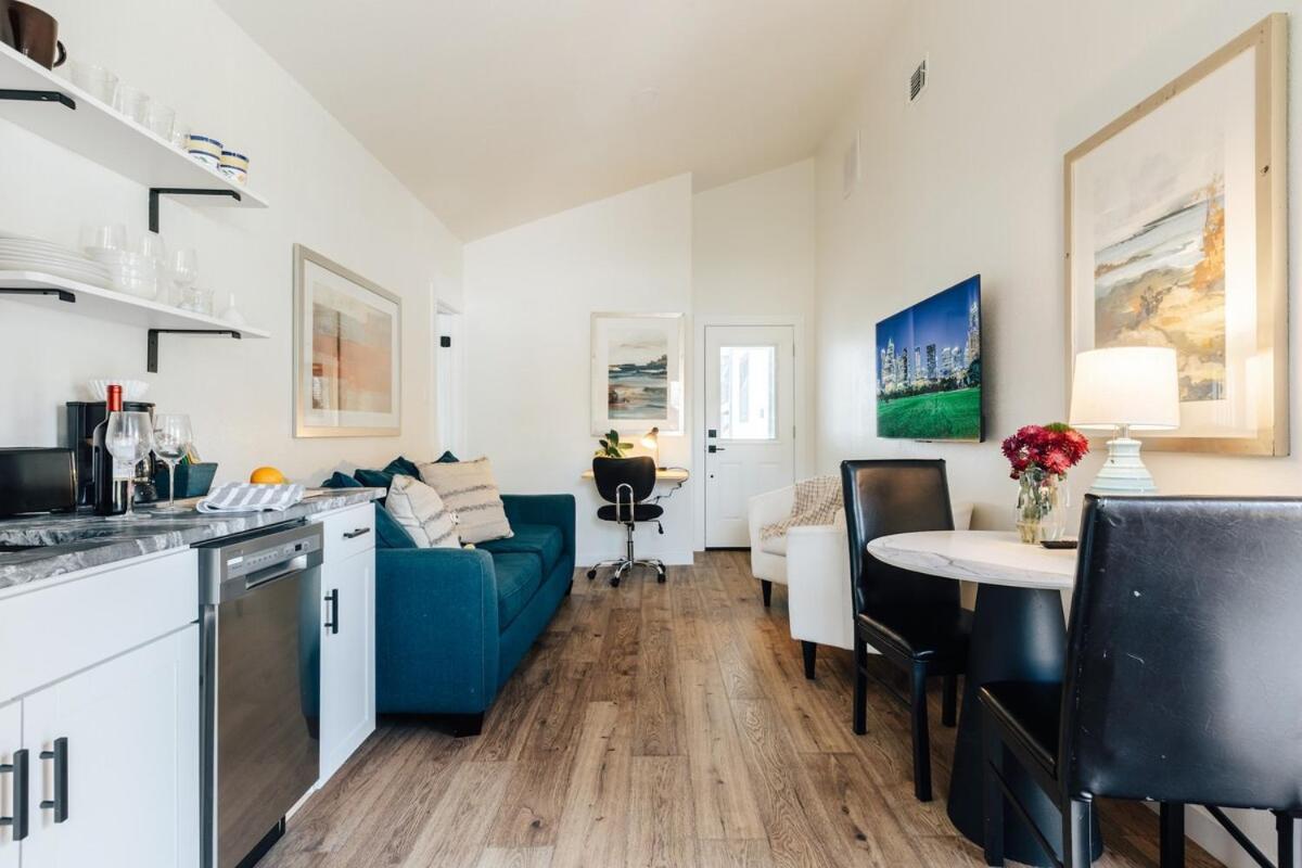 Newbuild 1br2bd1ba By Soco Eateries Big Fenceyard